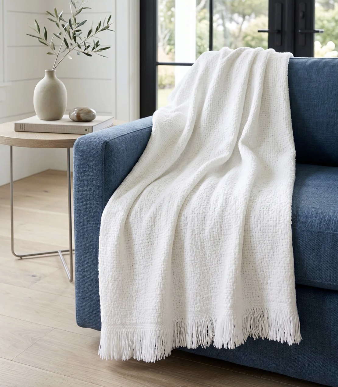 Anaya Home Blissful Bamboo White Throw