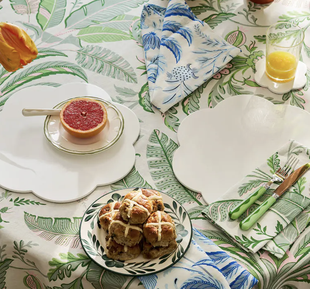 Addison Ross White Placemat 16x16