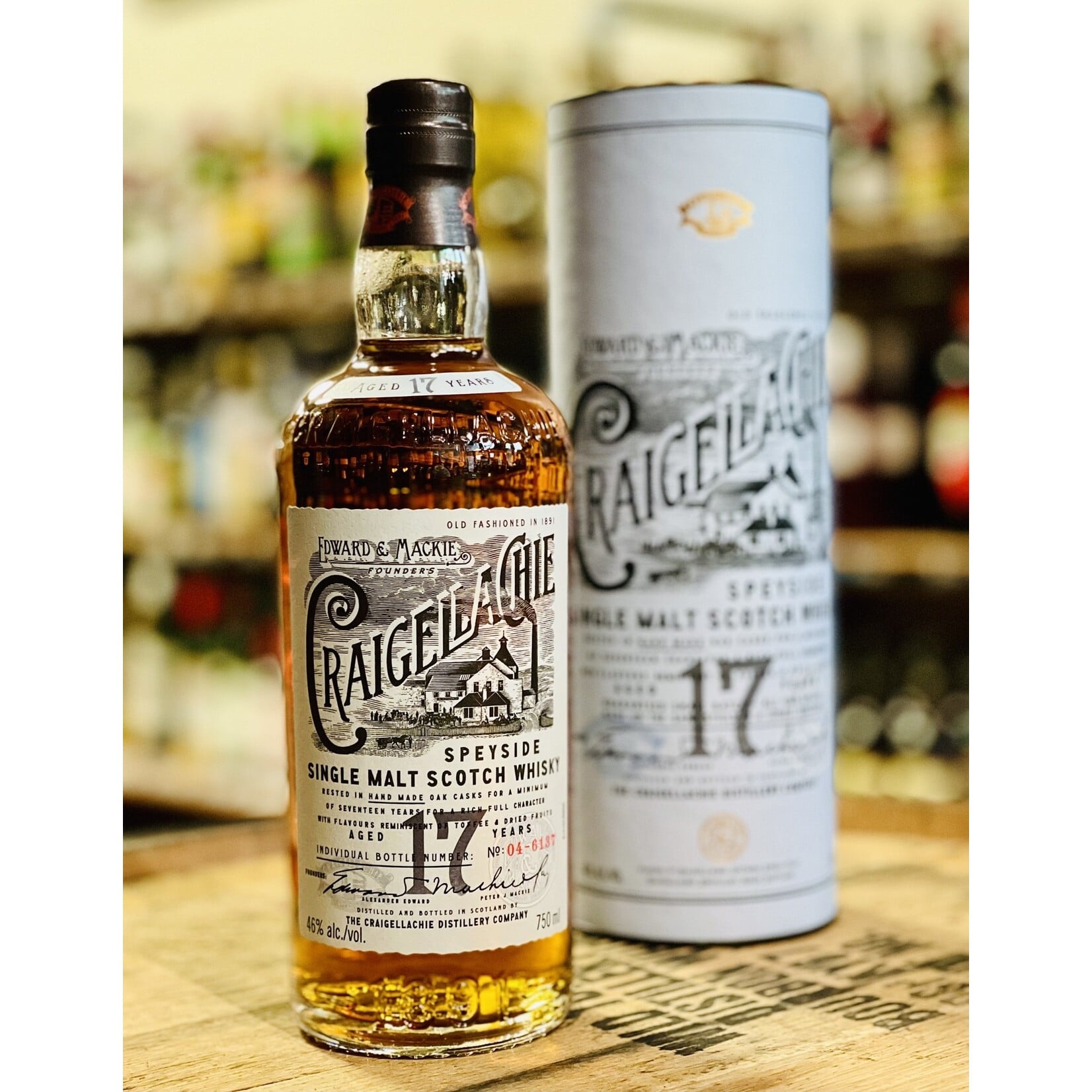 Craigellachie Craigellachie / 17 Year Old Speyside Single Malt Scotch Whisky 46% abv / 750mL