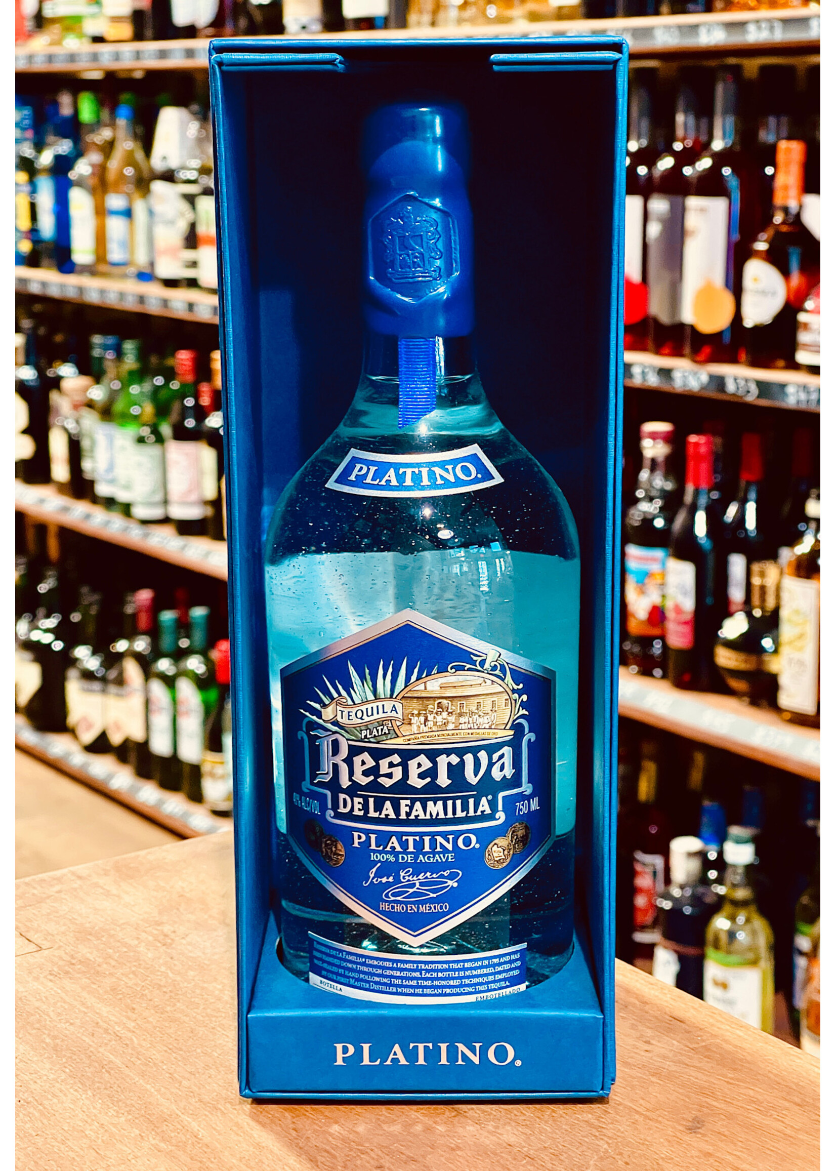 Jose Cuervo Jose Cuervo / Reserva De La Familia Tequila Platino / 750mL