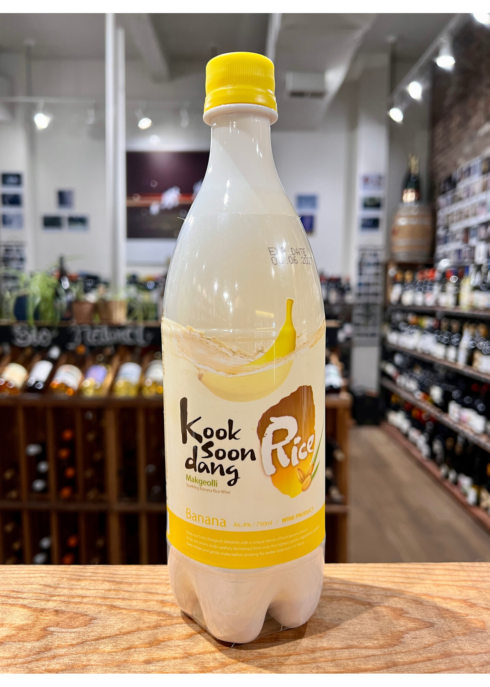 Kooksoondang Kook Soon Dang / Banana Makgeolli / 750mL