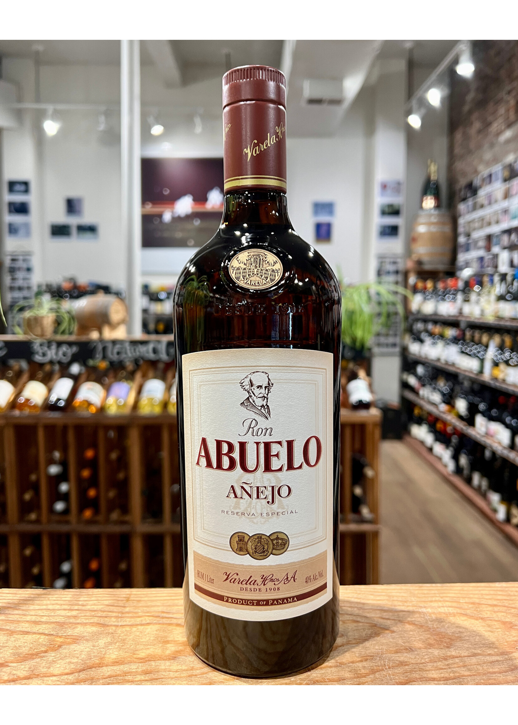 Ron Abuelo Ron Abuelo / Añejo Reserva Especial Rum / 1.0L