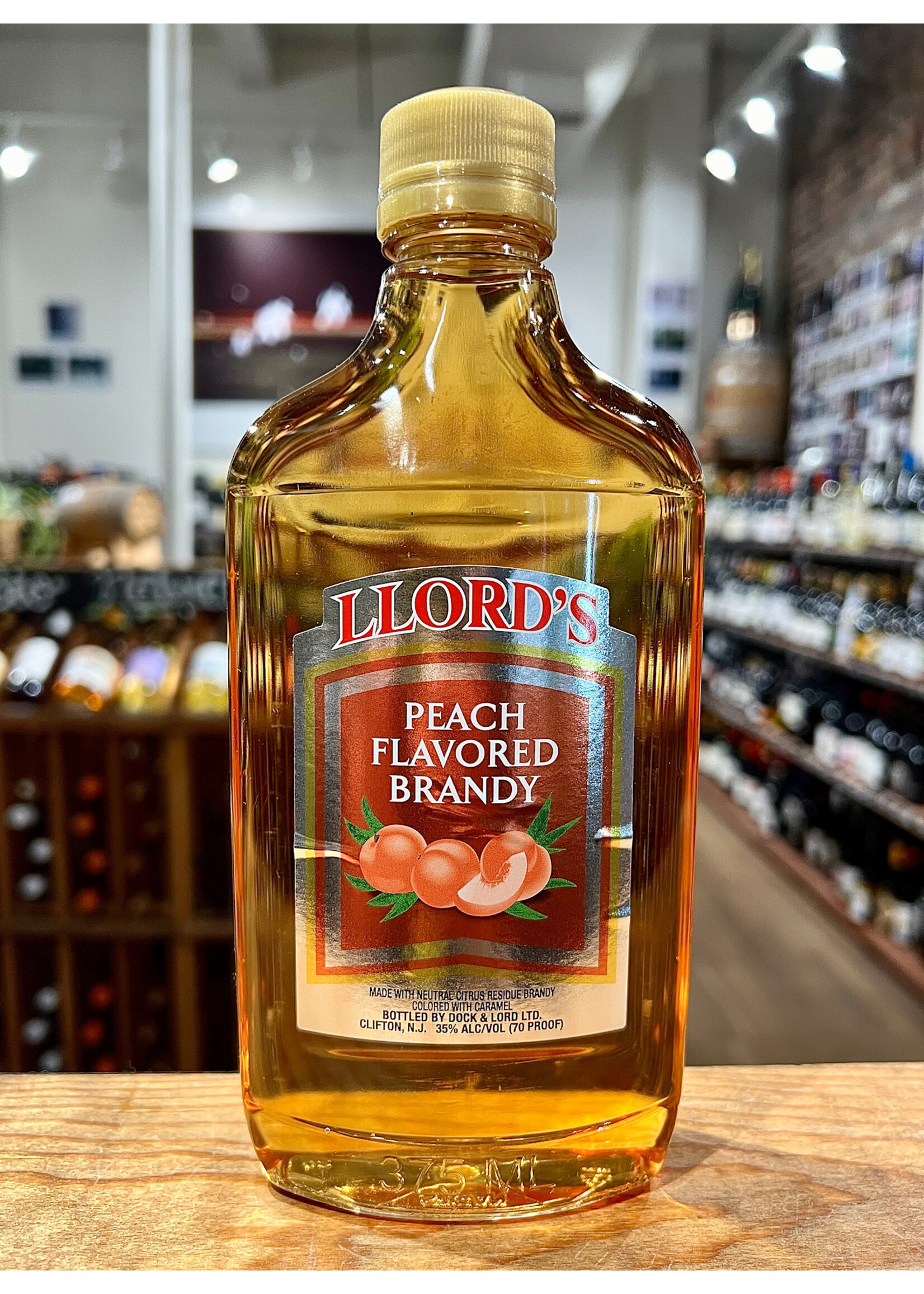 Llord's Llord's / Peach Brandy / 375mL