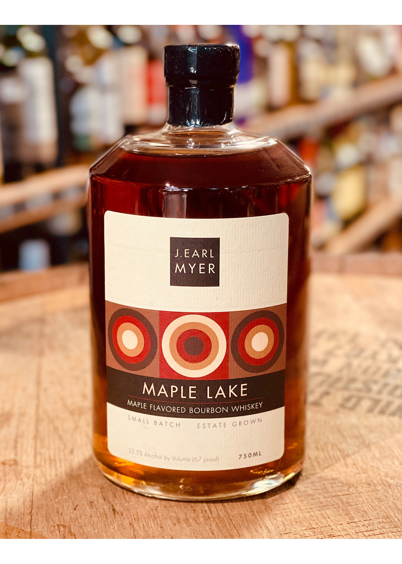 Myer Farm Distillers / J. Earl Myer Maple Lake Small Batch Maple Flavored Bourbon Whiskey / 750mL
