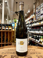 Lucashof / Riesling / 750mL