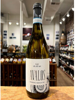 Ilauri Ilauri / Abruzzo Pecorino Avalos / 750mL