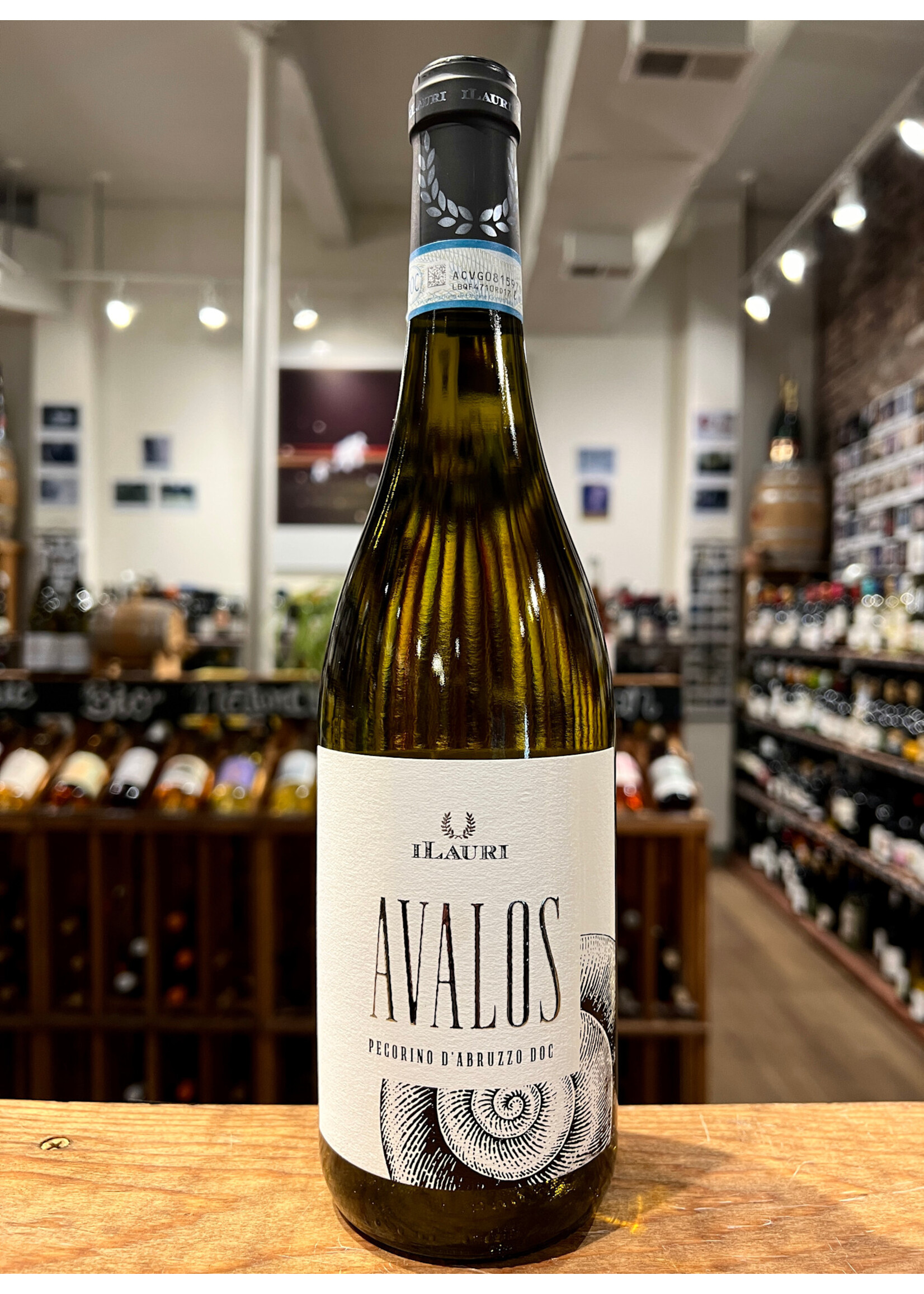 Ilauri Ilauri / Abruzzo Pecorino Avalos / 750mL
