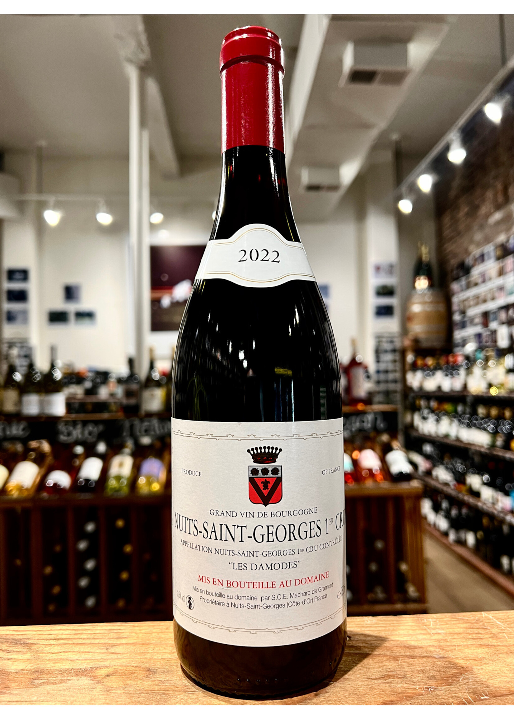 Domaine Machard De Gramont / Nuits-Saint-Georges 1er Cru Les Damodes / 750mL