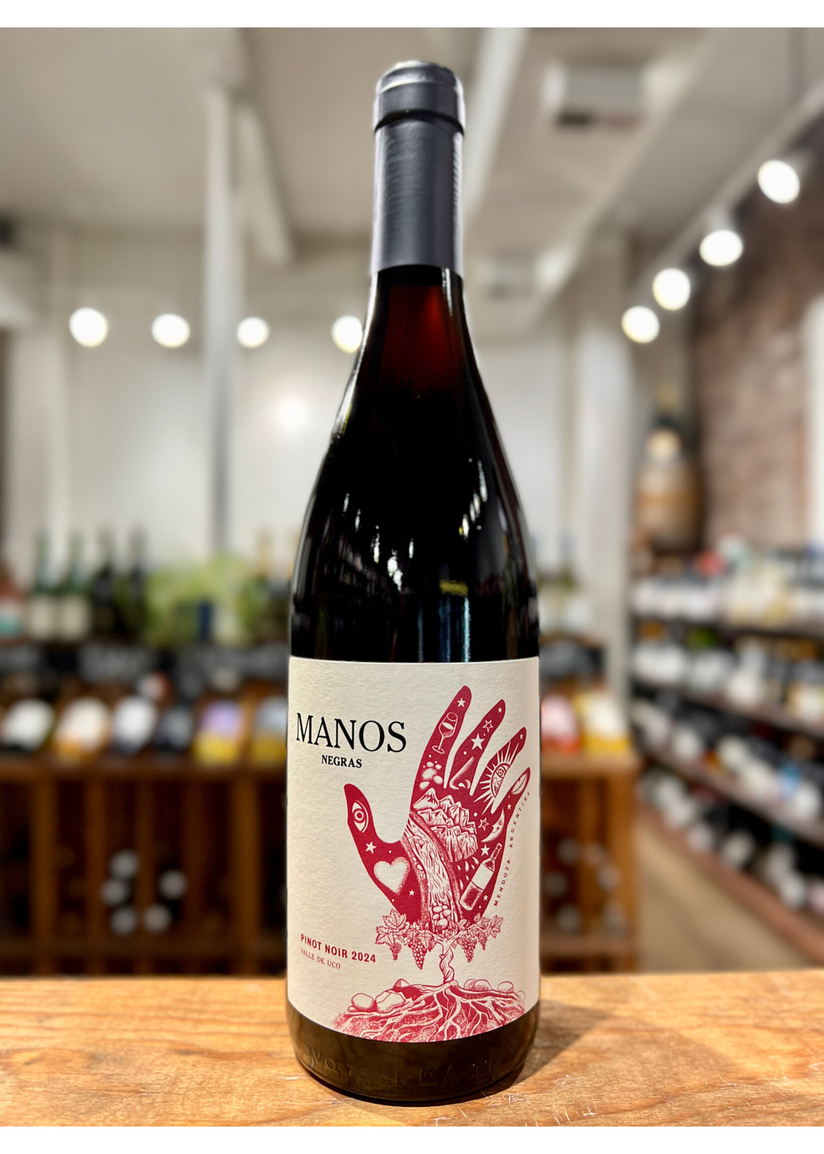 Manos Negras Manos Negras / Pinot Noir Mendoza / 750mL