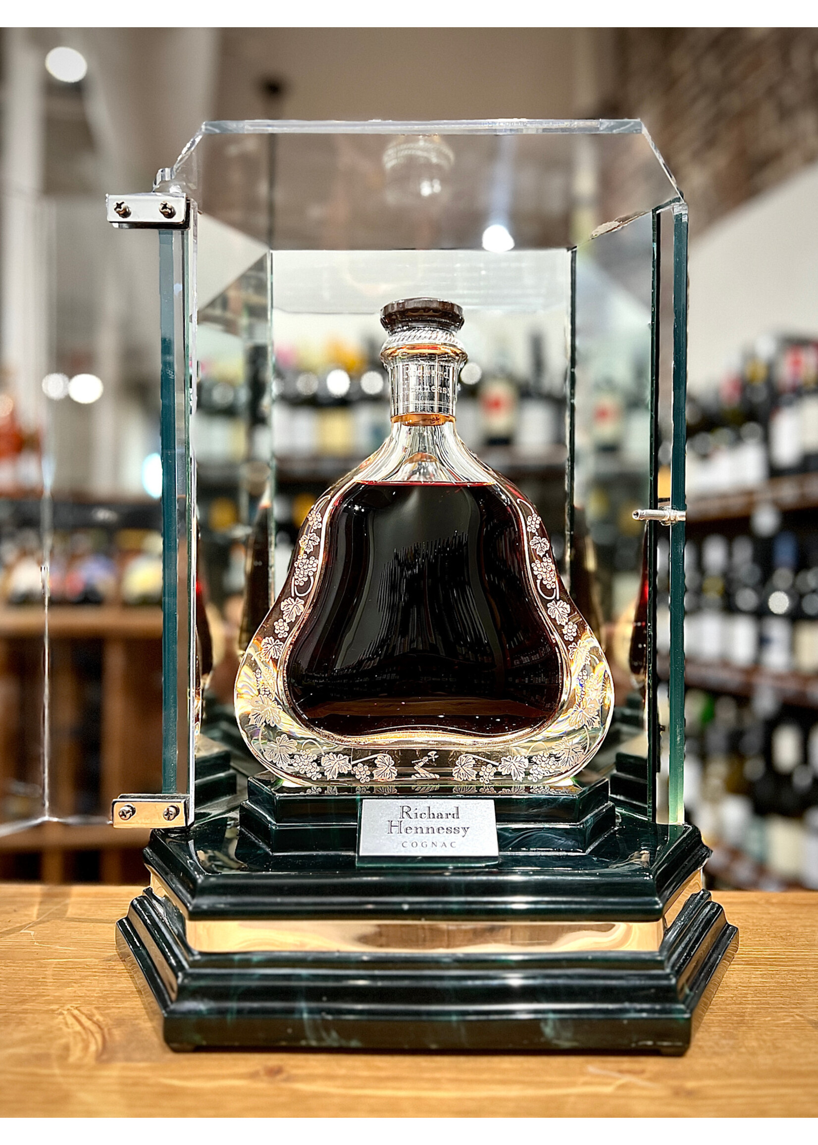 Hennessy Hennessy / Richard Hennessy Cognac / 750mL