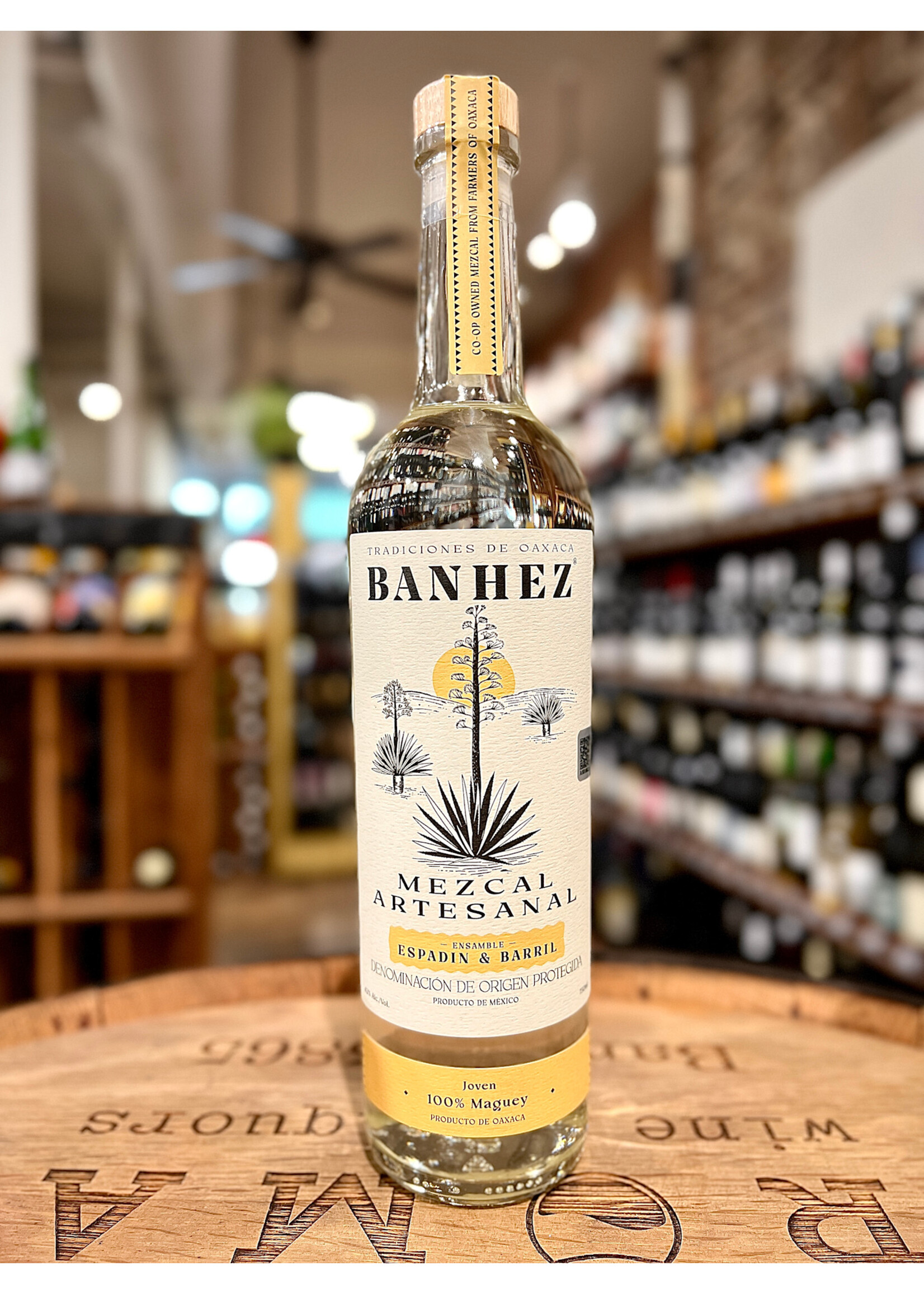 Banhez Banhez / Mezcal Joven Espadin & Barril