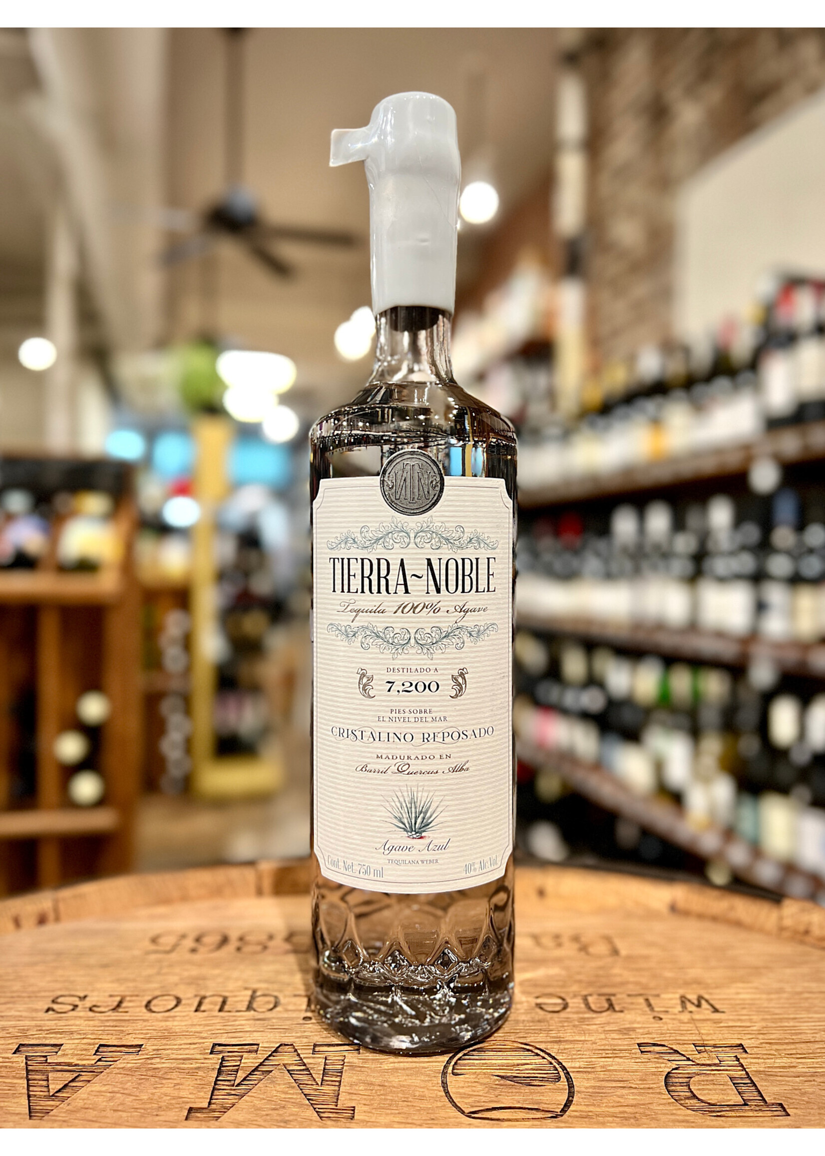Tierra Noble / Cristalino Reposado Tequila 100% de Agave / 750mL
