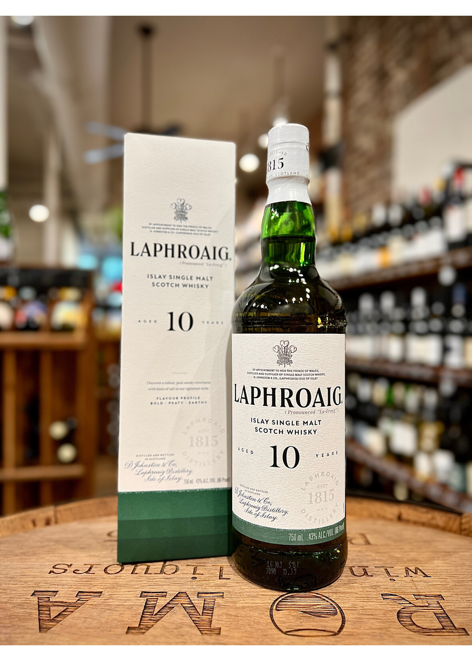 LAPHROAIG Laphroaig / 10 Year Old Single Malt Scotch Whisky / 750mL