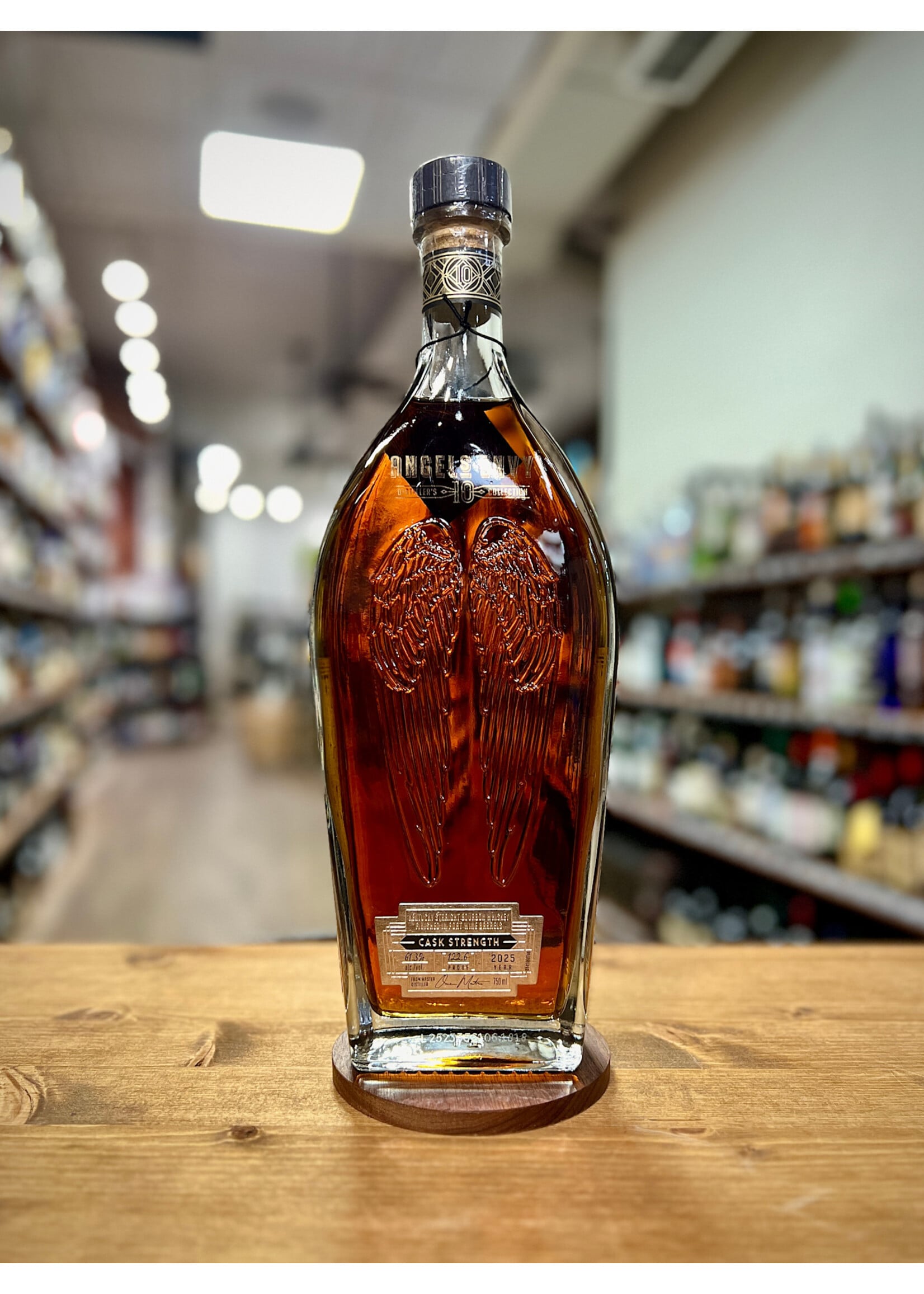 Angel's Envy Angel's Envy / 2025 Distiller's Collection 10 Years Old Cask Strength Kentucky Straight Bourbon Whiskey 122.6 Proof / 750mL