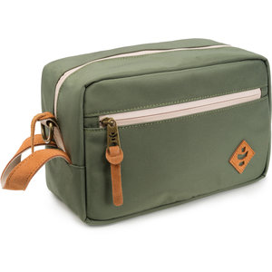 Revelry Supply Revelry Supply The Stowaway Toiletry Kit, Green