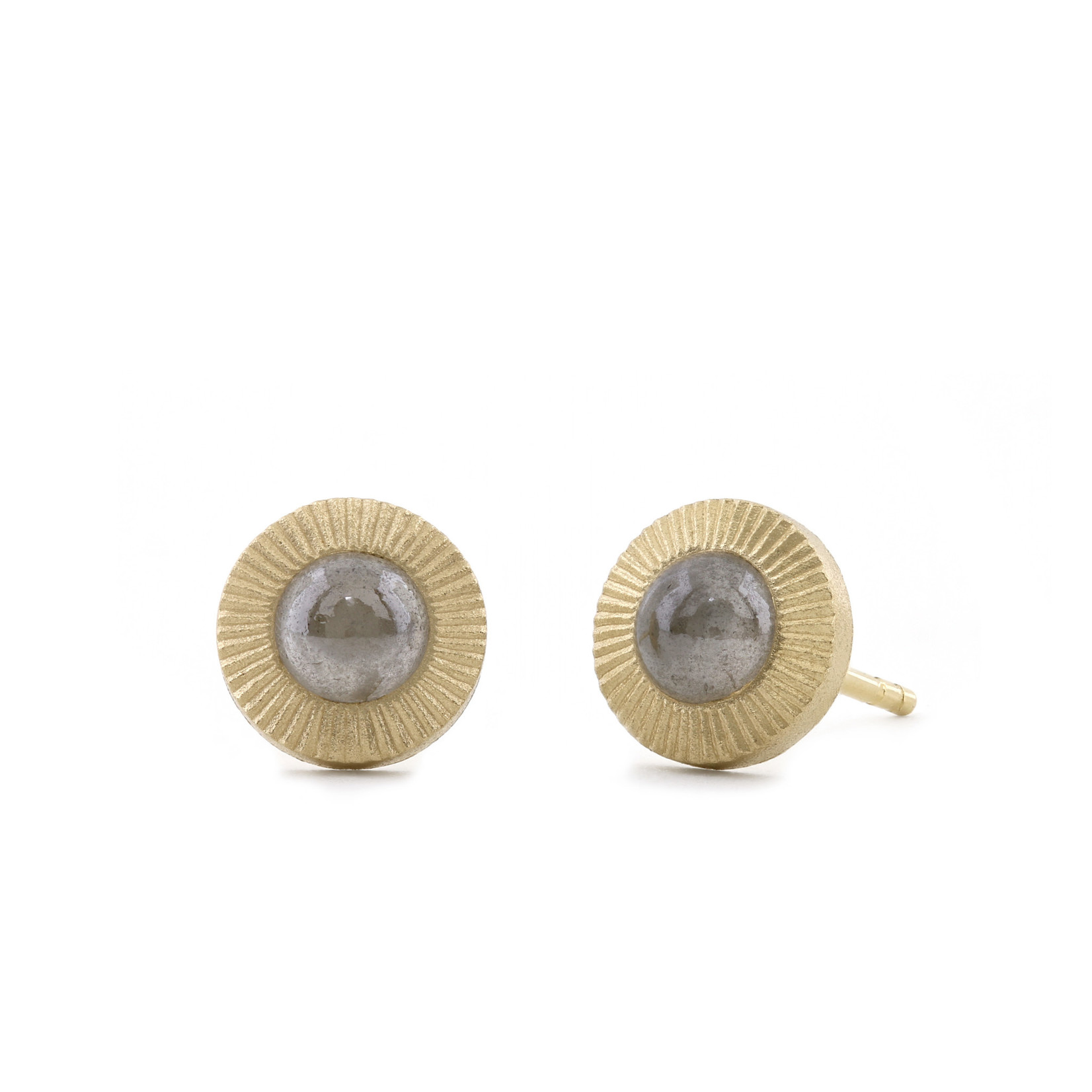 Baxter Moerman Maya Stud Earrings with Cabochon Gray Diamond in Yellow Gold