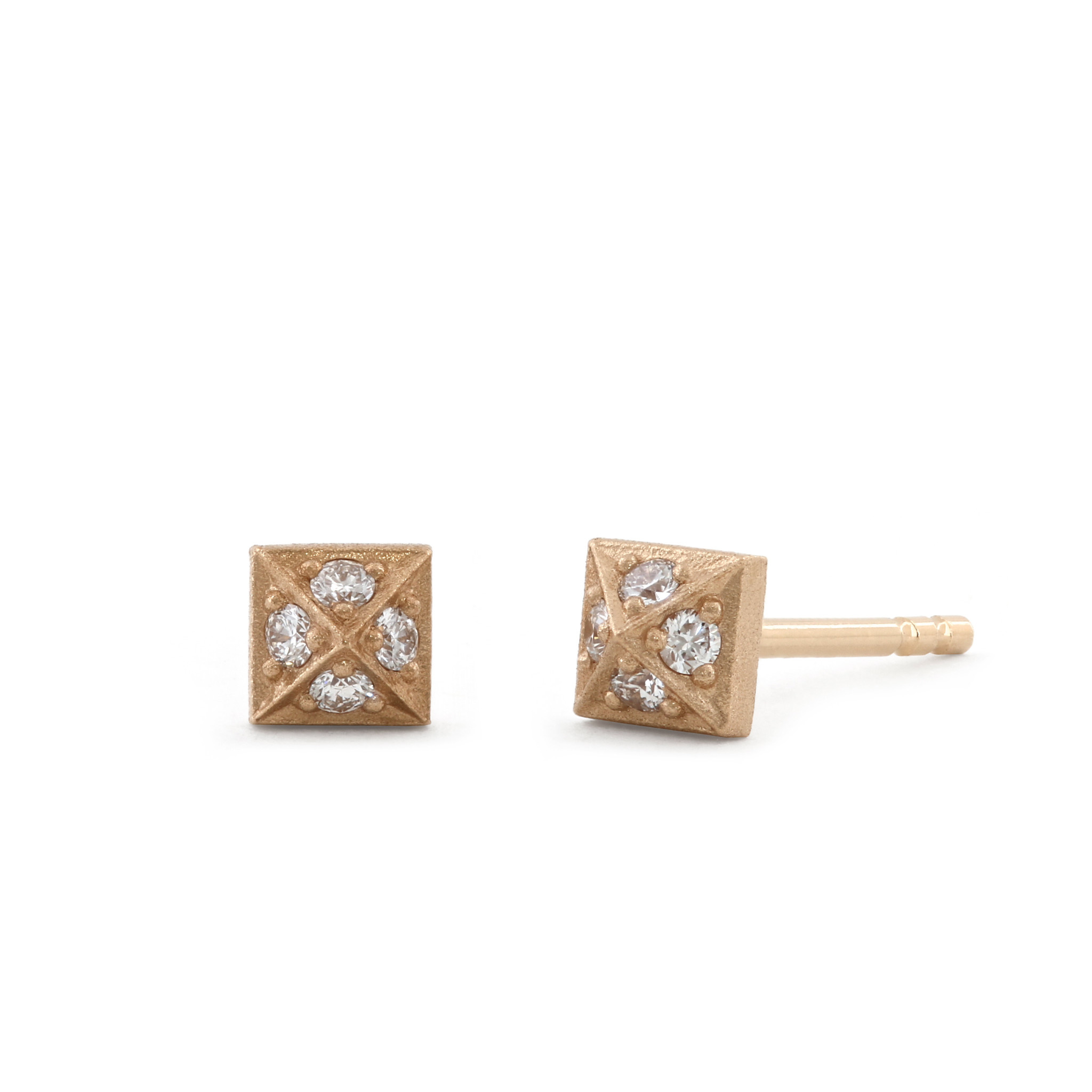 【ホワカマ様】A&G Stud Pyramid Pierce 両耳 ホワカマ様】A&G Stud Pyramid Pierce 両耳 ホワカマ様】A&G