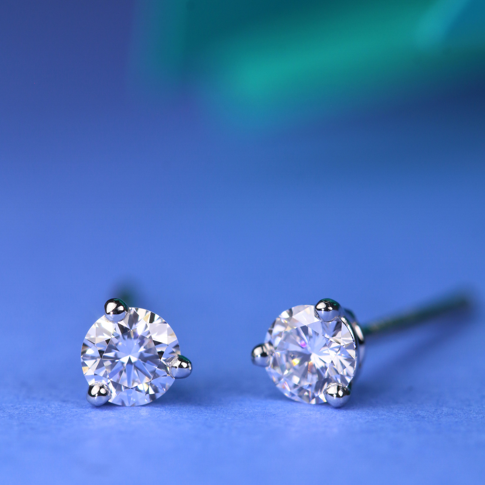 Baxter Moerman Diamond Stud Earrings - 1/4ctw