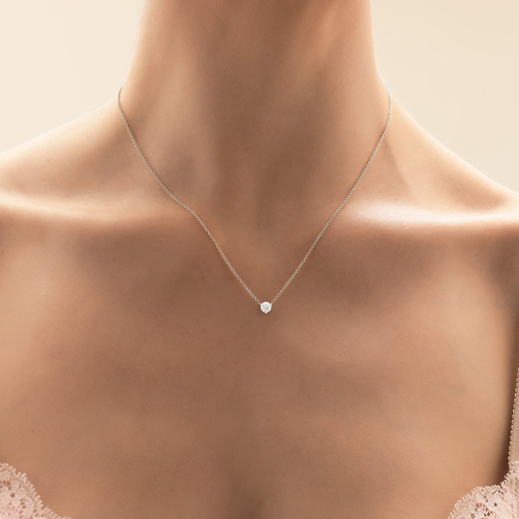 Aura Round Brilliant-cut Diamond Necklace with diamonds