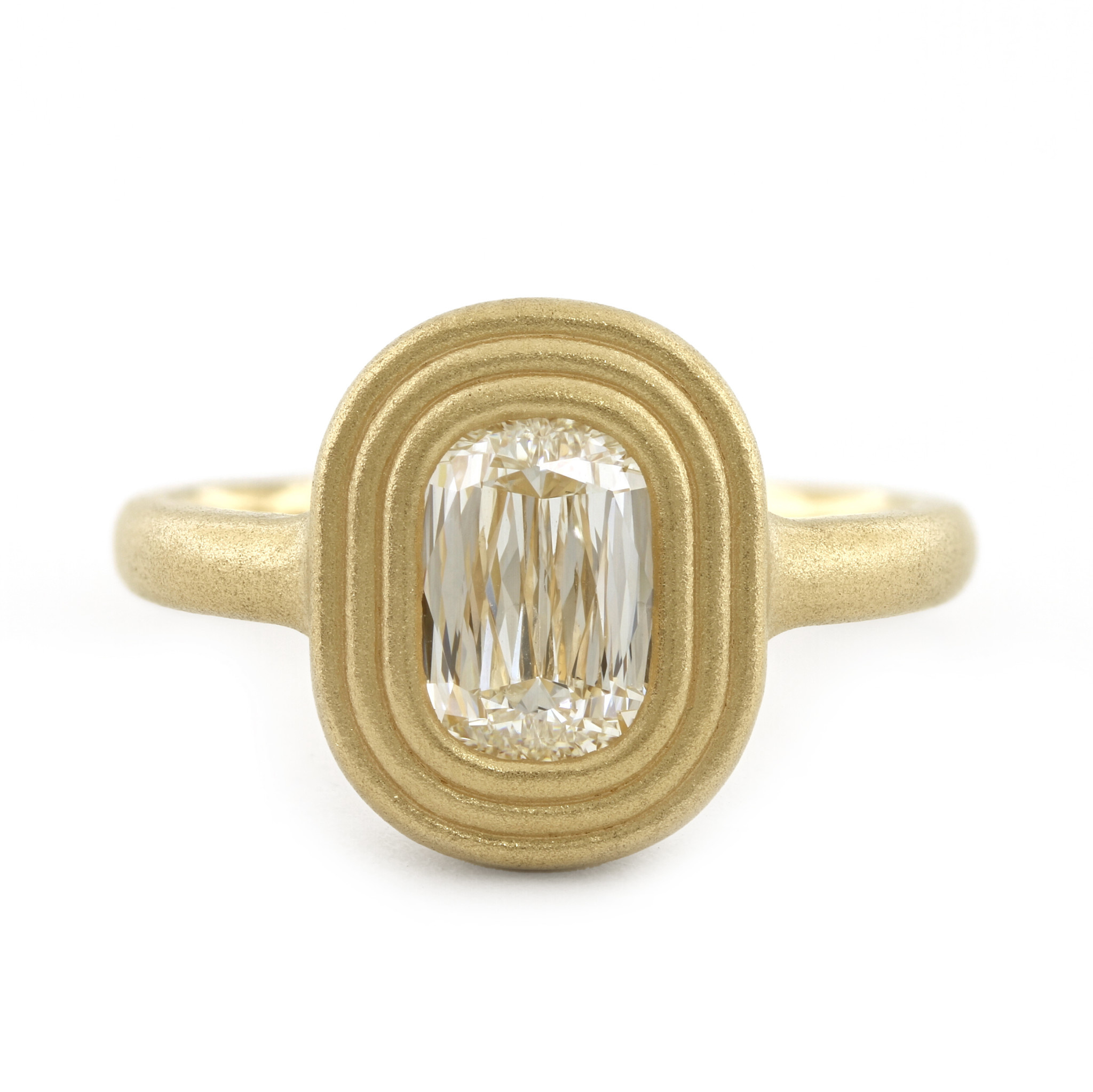 Ripple Ring with 1.51ct Scissor Cut Diamond in 18K Yellow Gold