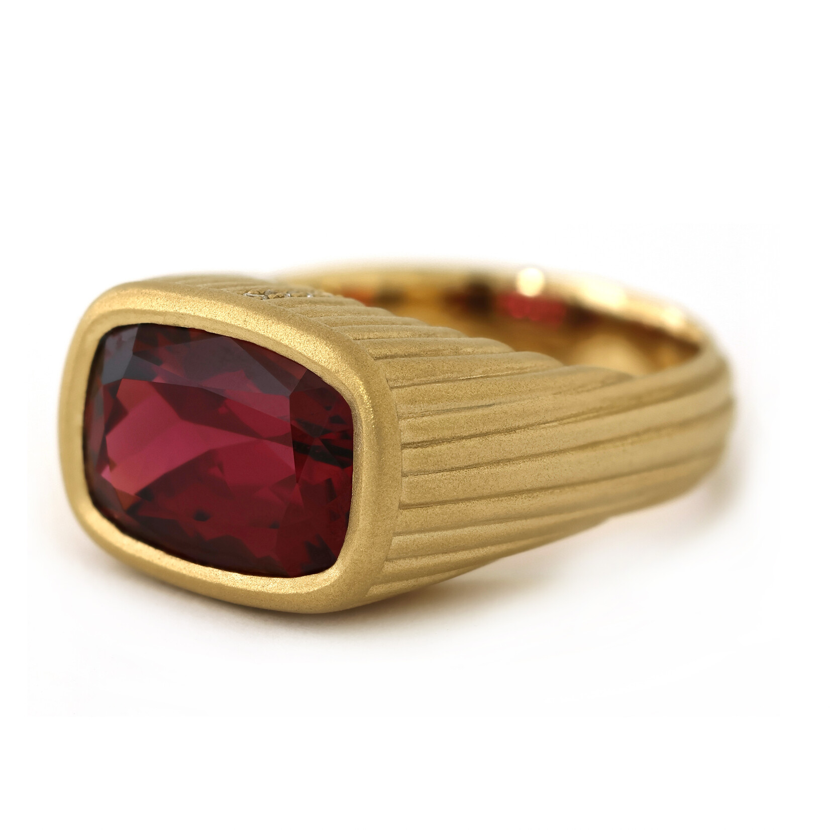 Baxter Moerman Aura Ring with Pink Nigerian Tourmaline