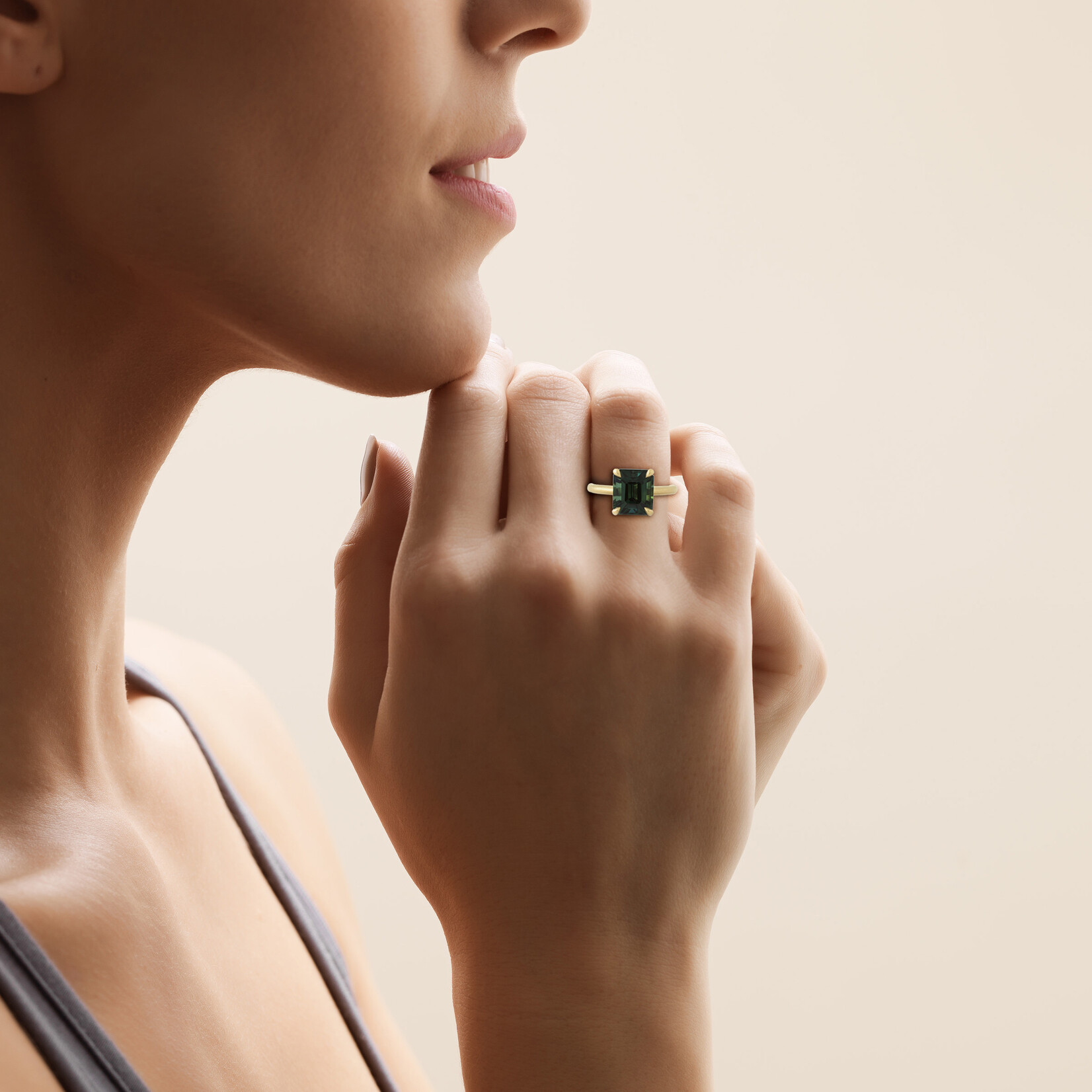 Baxter Moerman Aiko Ring with Teal Sapphire Ring and Hidden Halo