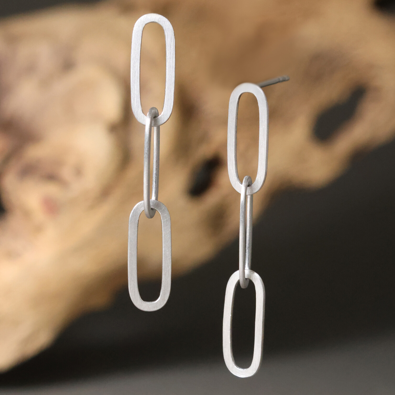 Baxter Moerman Niki Flat Link Earrings