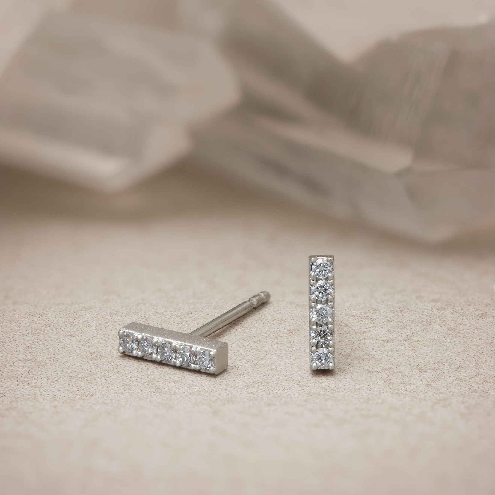 Baxter Moerman Mini Bar Diamond Earrings