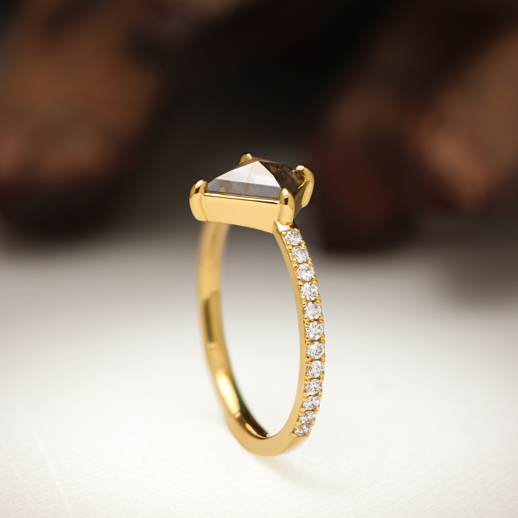 Baxter Moerman Bella Ring with Grey Kite Diamond