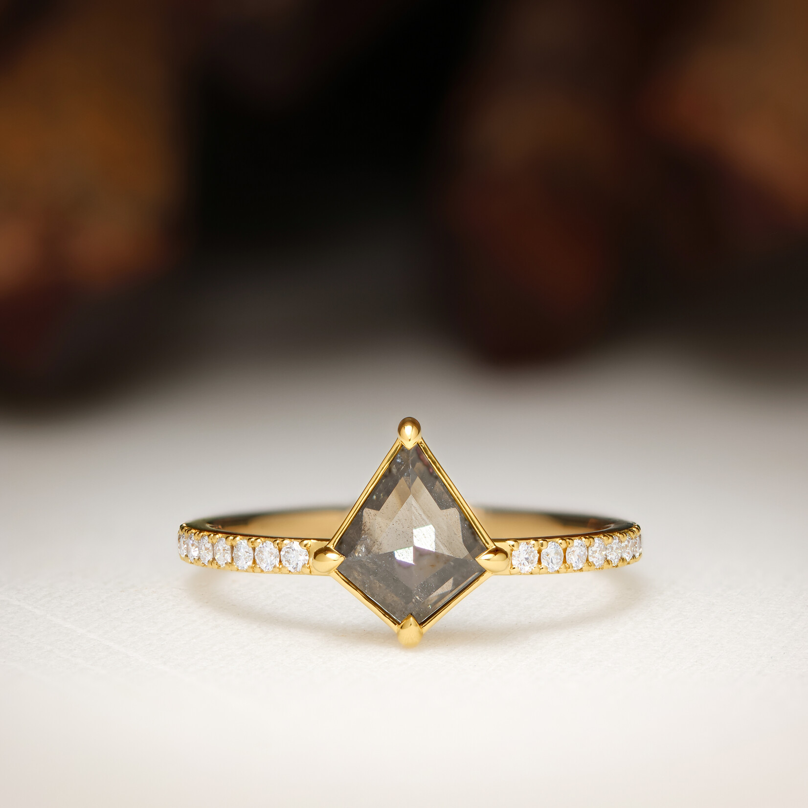 Baxter Moerman Bella Ring with Grey Kite Diamond