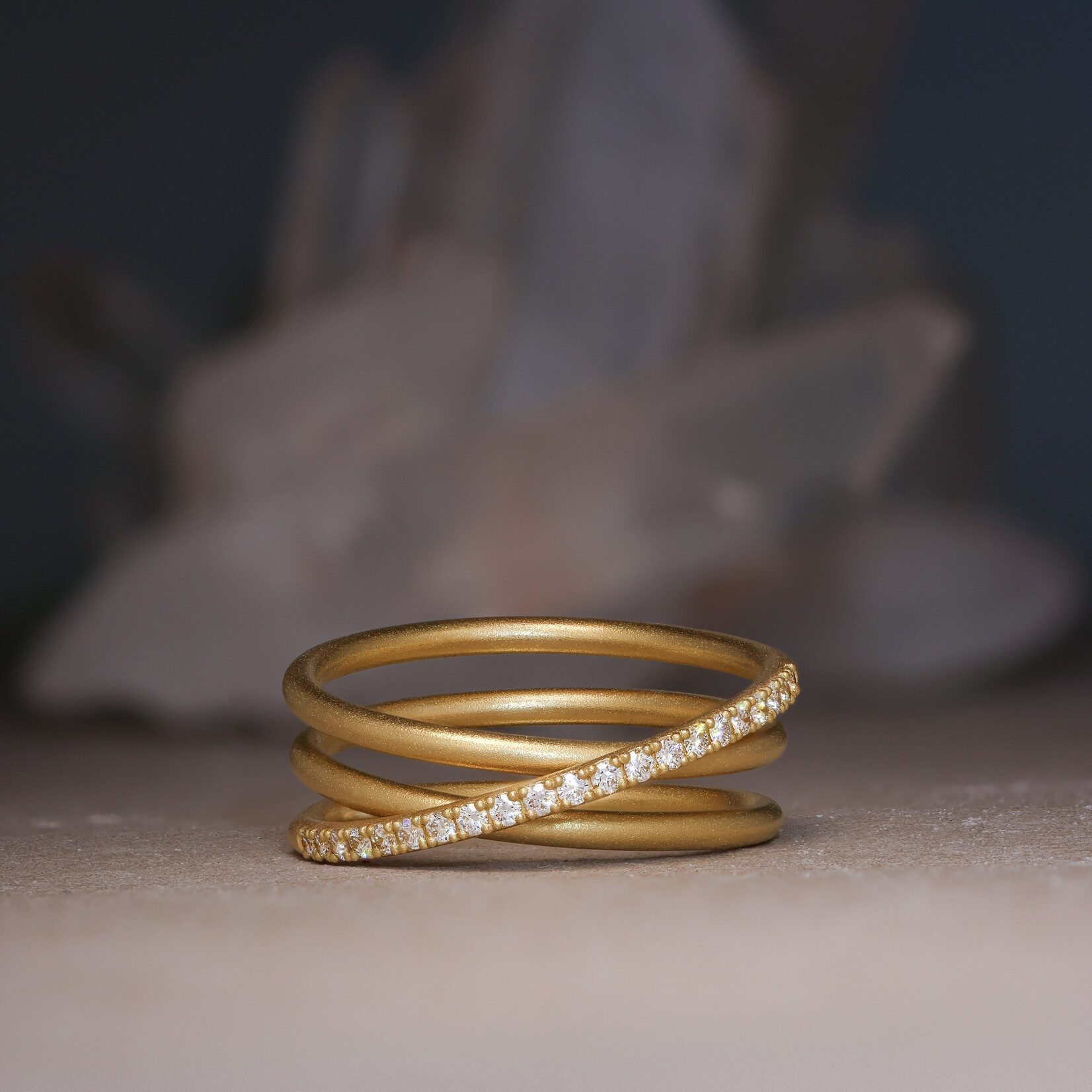 Baxter Moerman Coil Ring with Diamonds