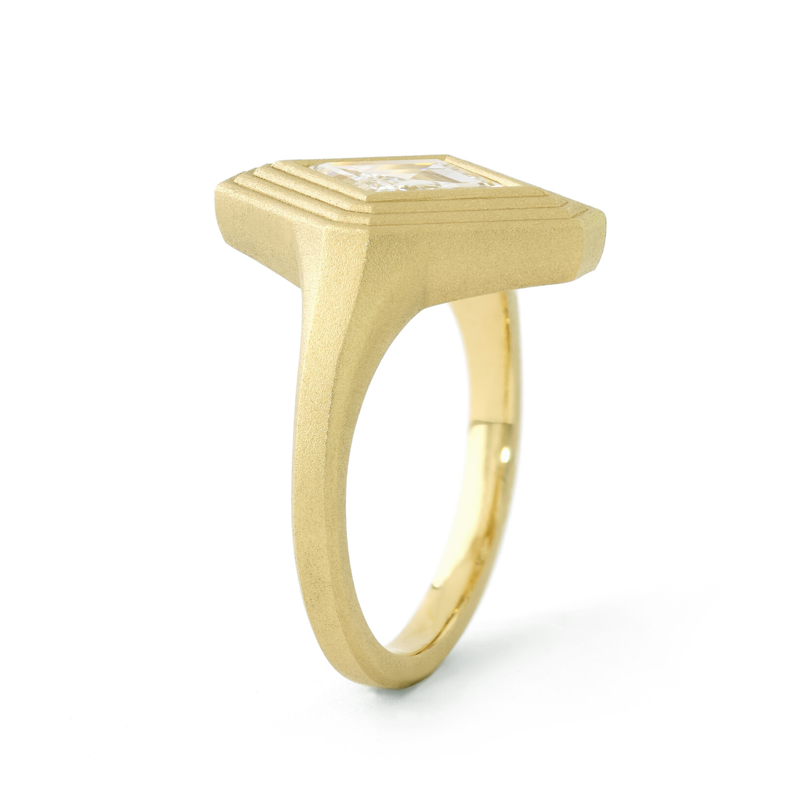 Baxter Moerman Ripple Ring with Lozenge Diamond