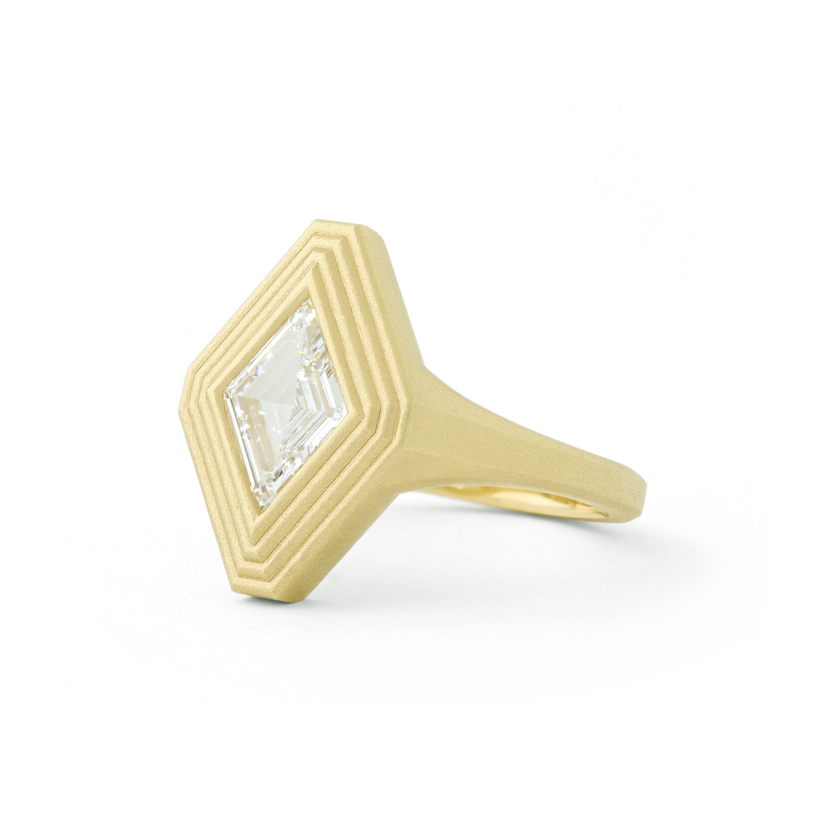 Baxter Moerman Ripple Ring with Lozenge Diamond
