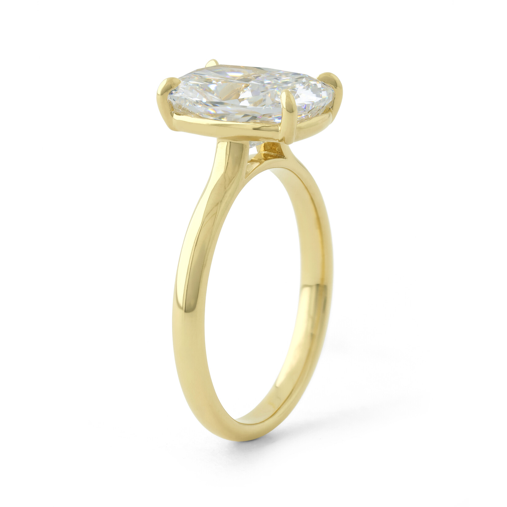 Baxter Moerman Gwen Ring  with Cushion Cut Lab Grown Diamond
