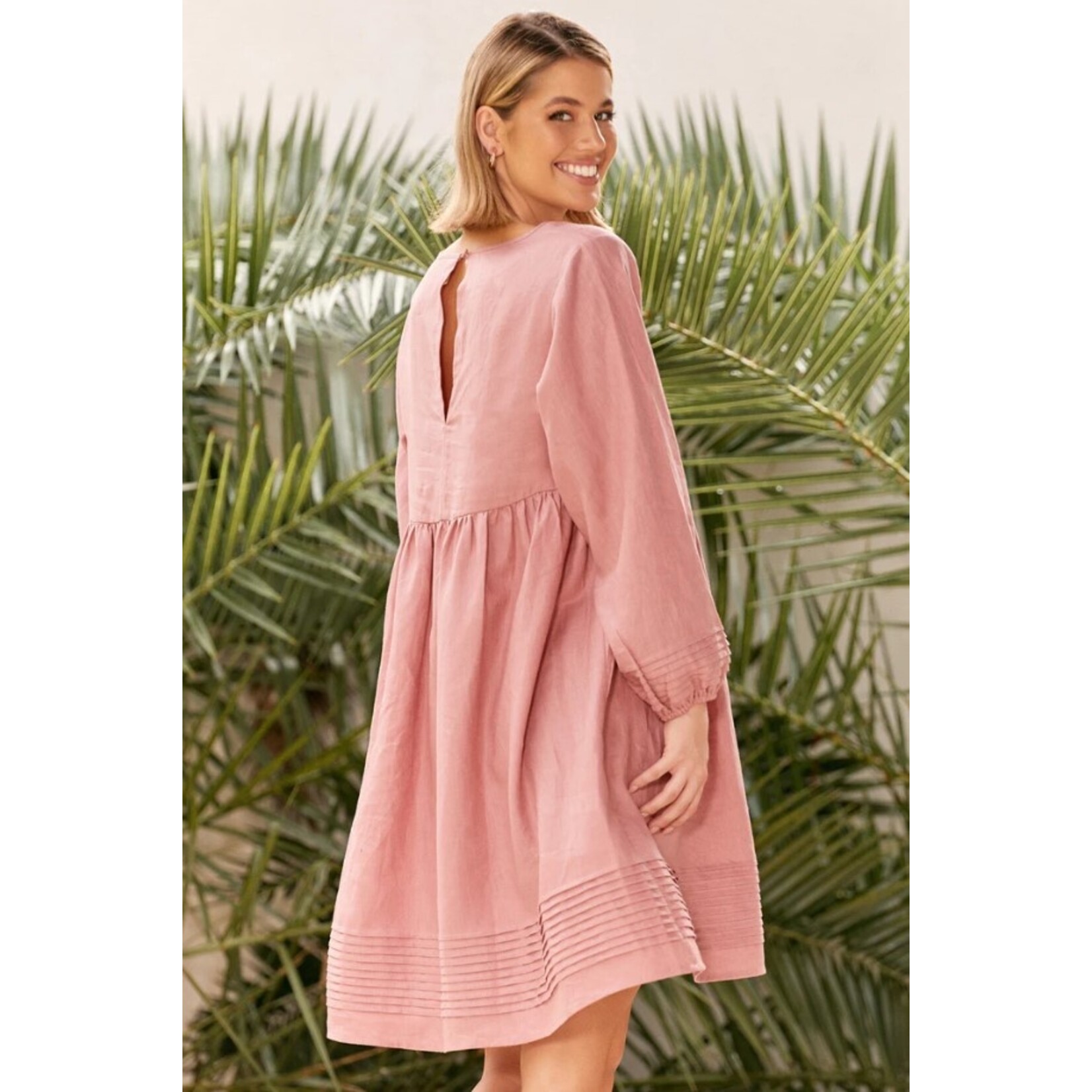 Adorne Adorne Remi Pleat Detail Linen Dress