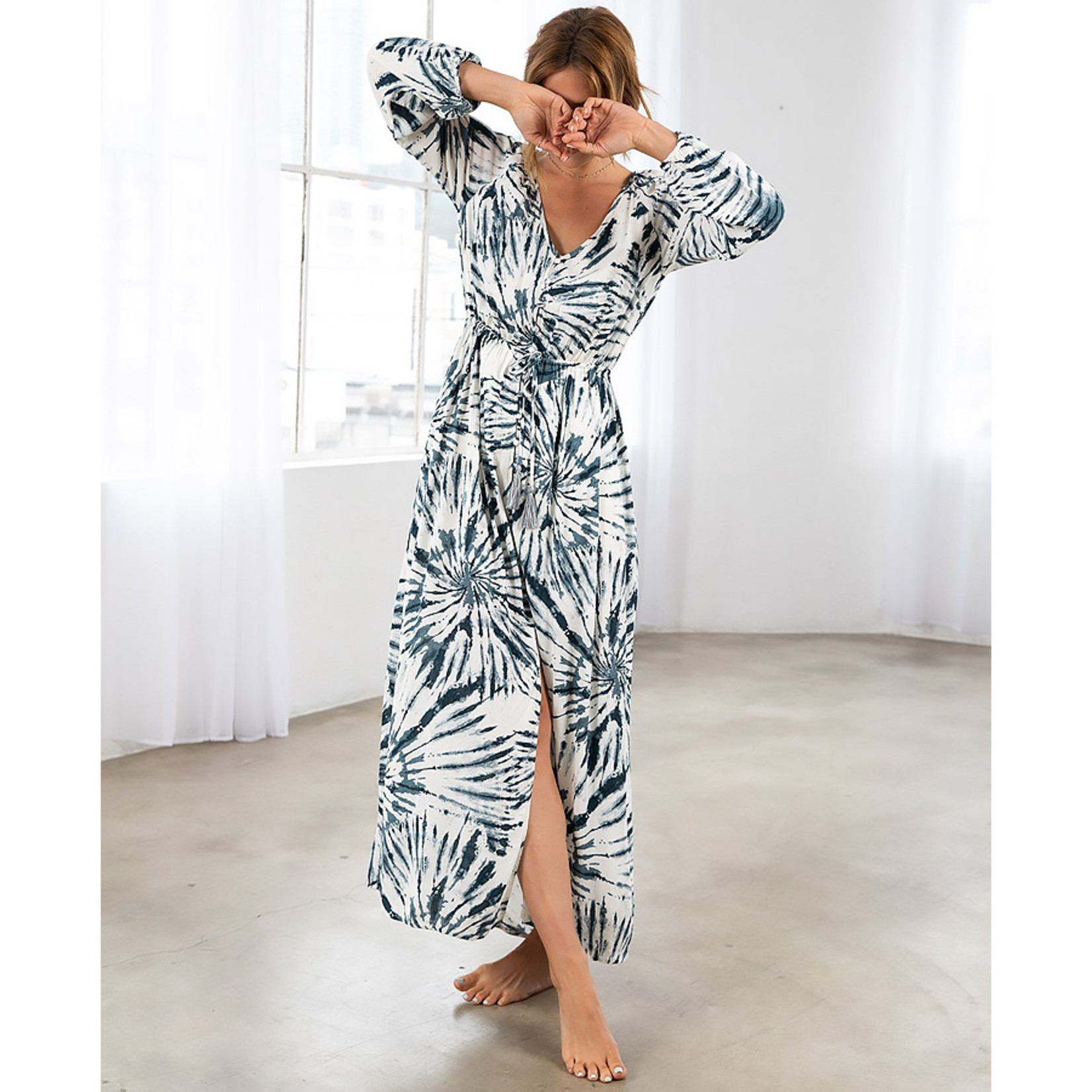 tie dye maxi dress with sleeves