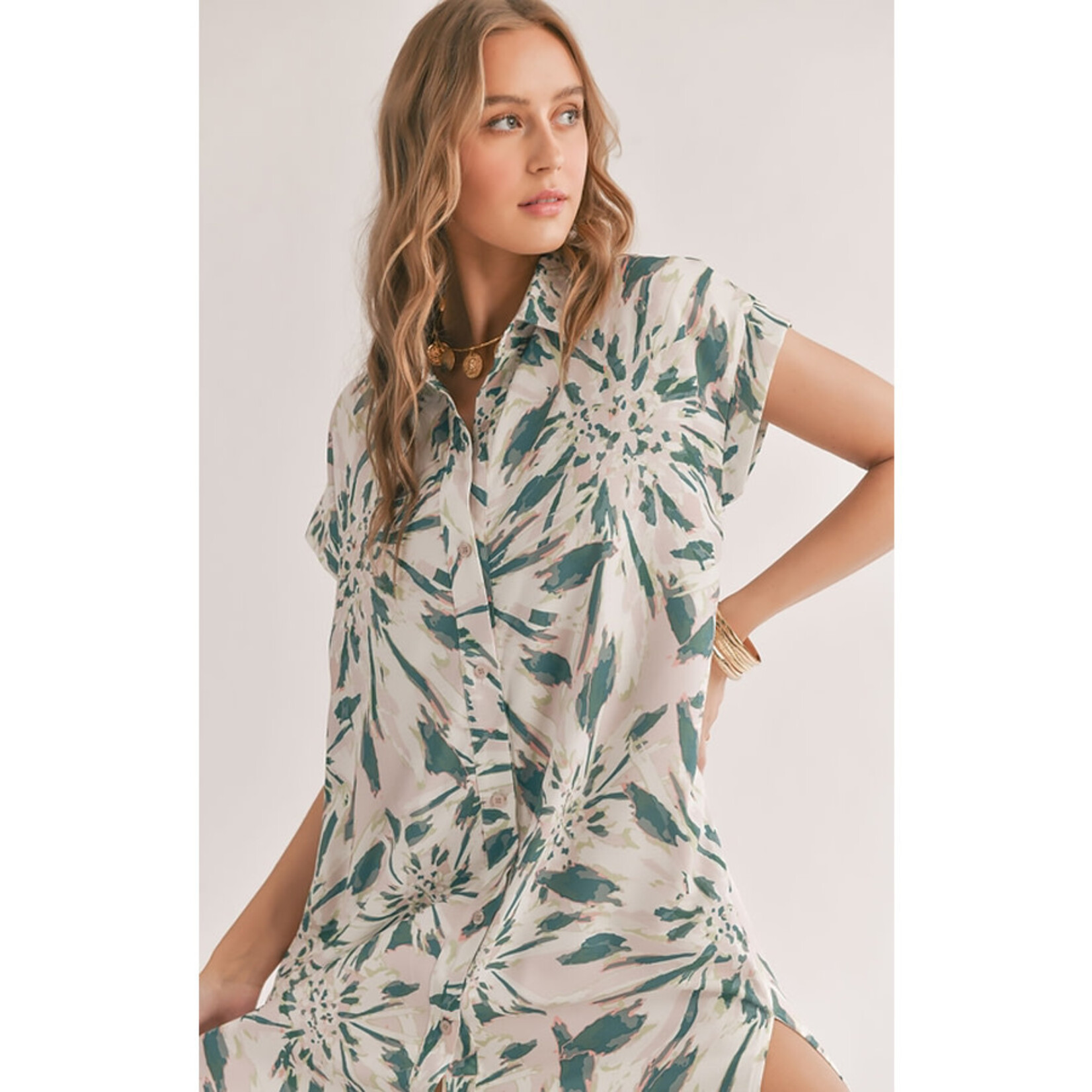 Sadie & Sage Moon and Back Button Down Maxi Dress