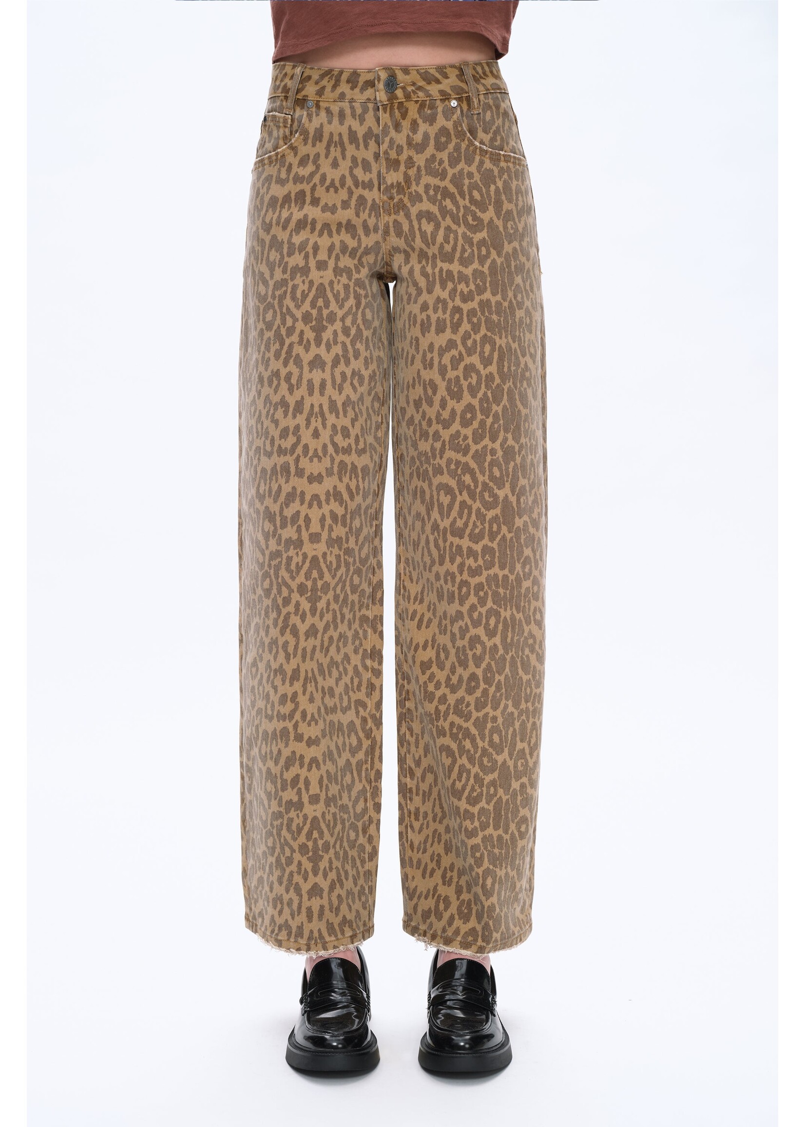 Claire Mid Rise Leopard Jean Brown