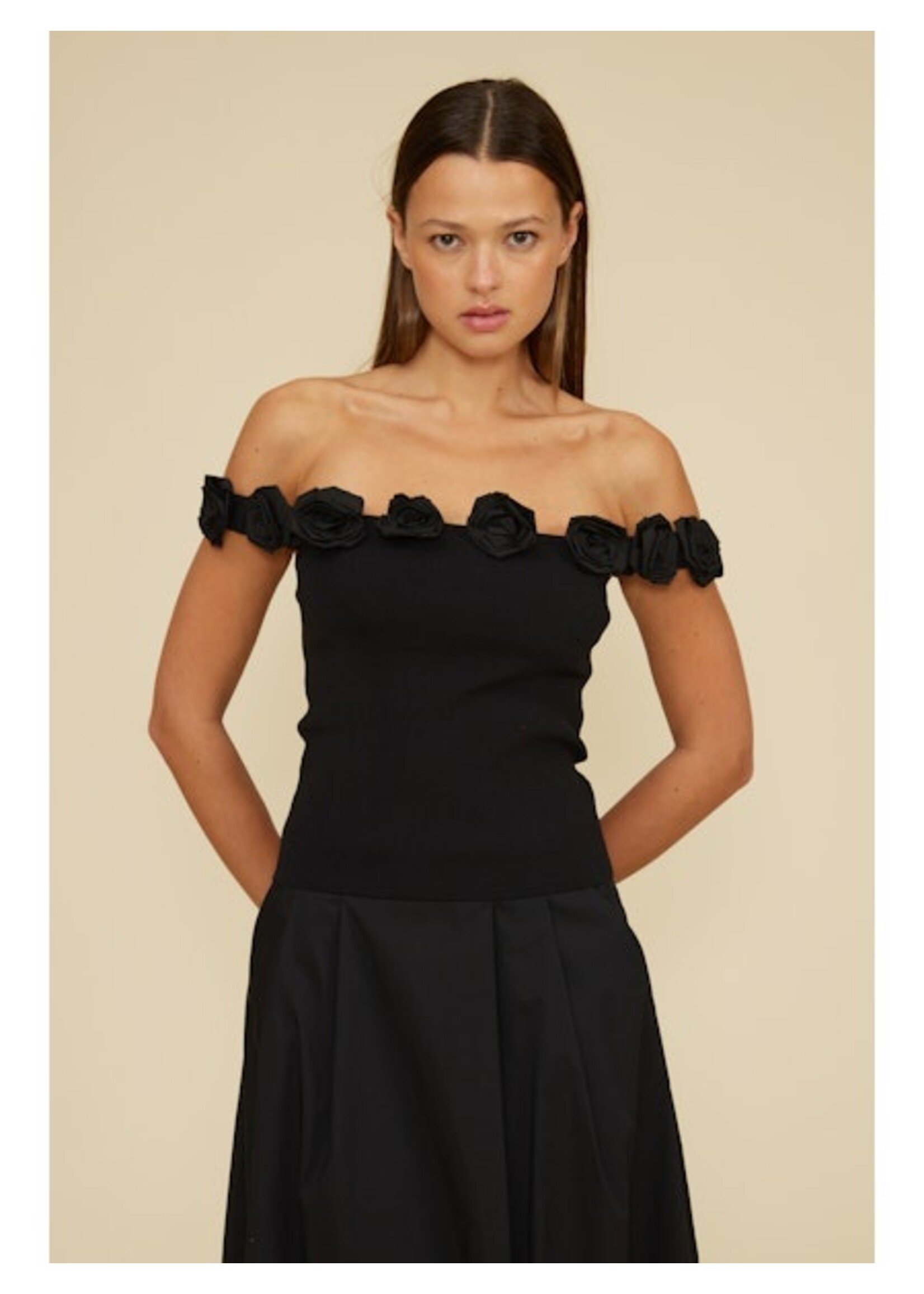 Kamila Floral Detail OTS Top Black