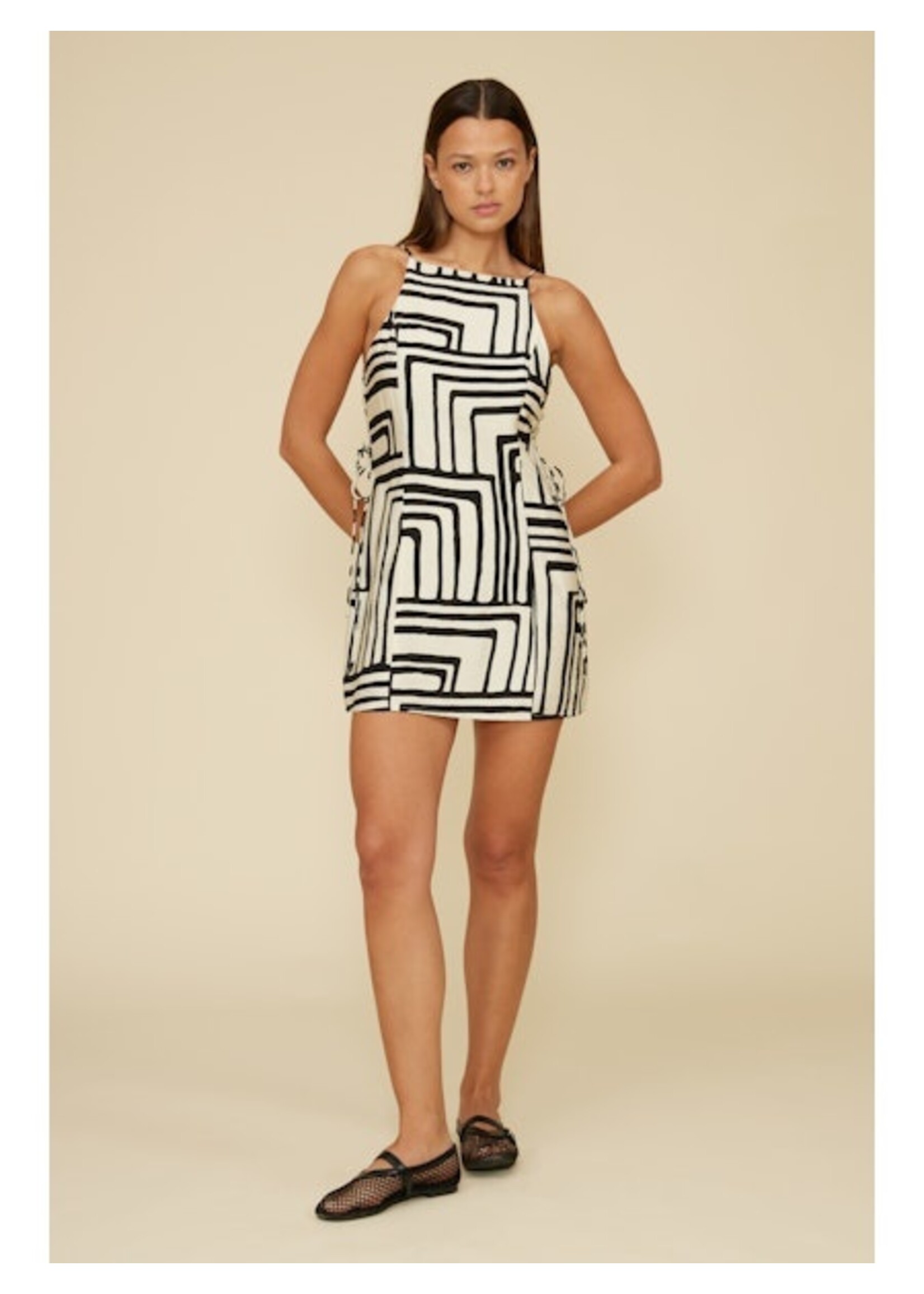 Veronica Shift Mini Dress Cream/Black