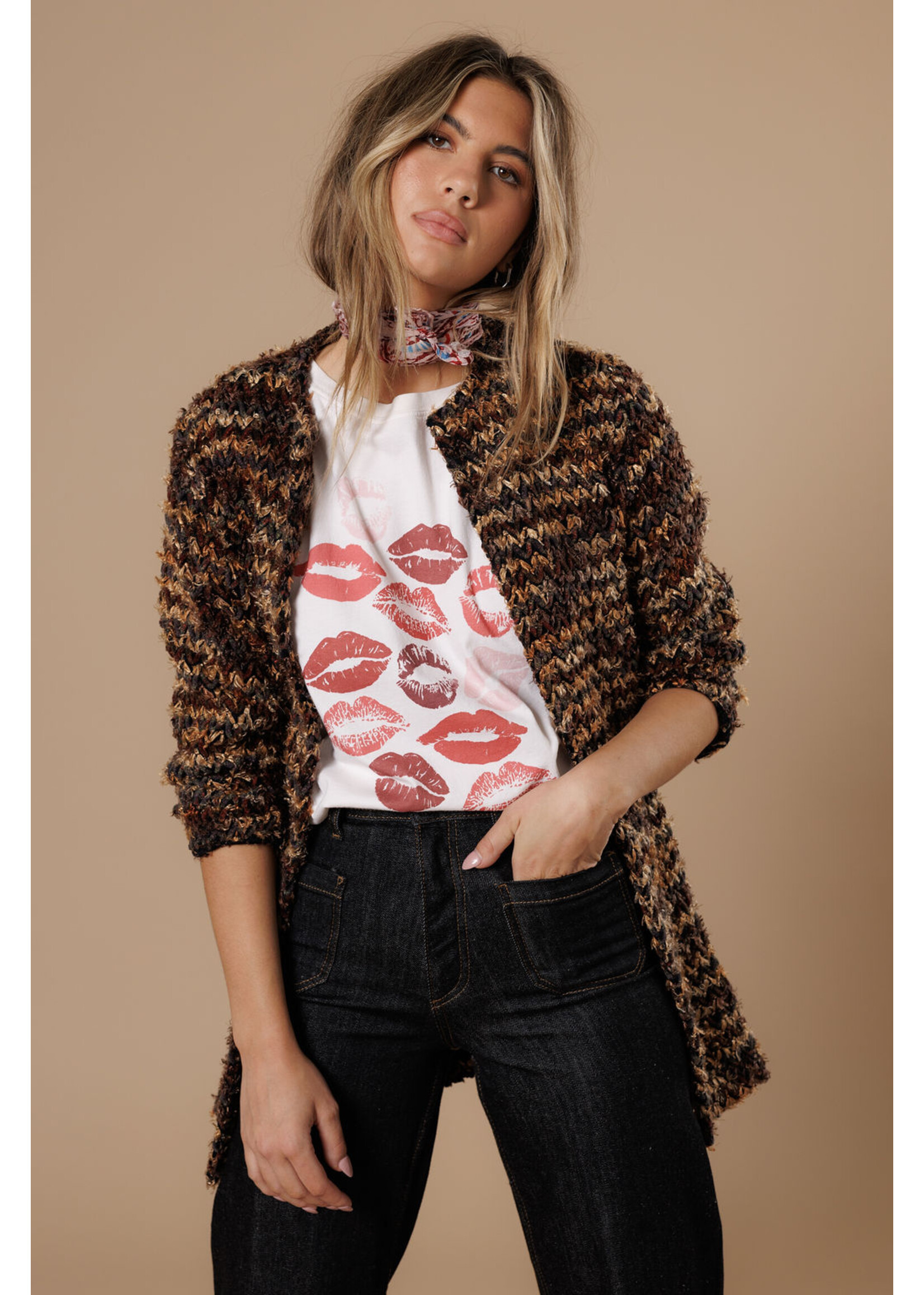 All Us Lipstick Wide Boy Tee Cream