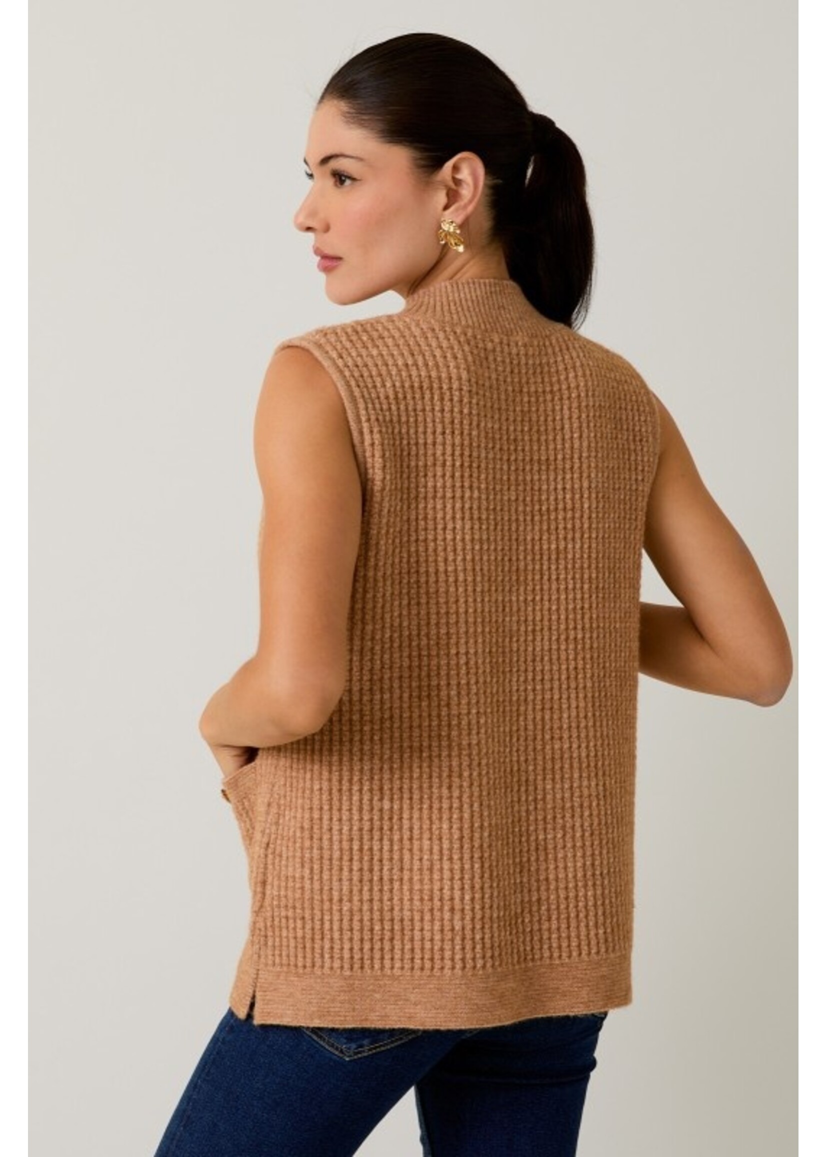 Pocket w/ Gold Buttons Sweater Vest Beige