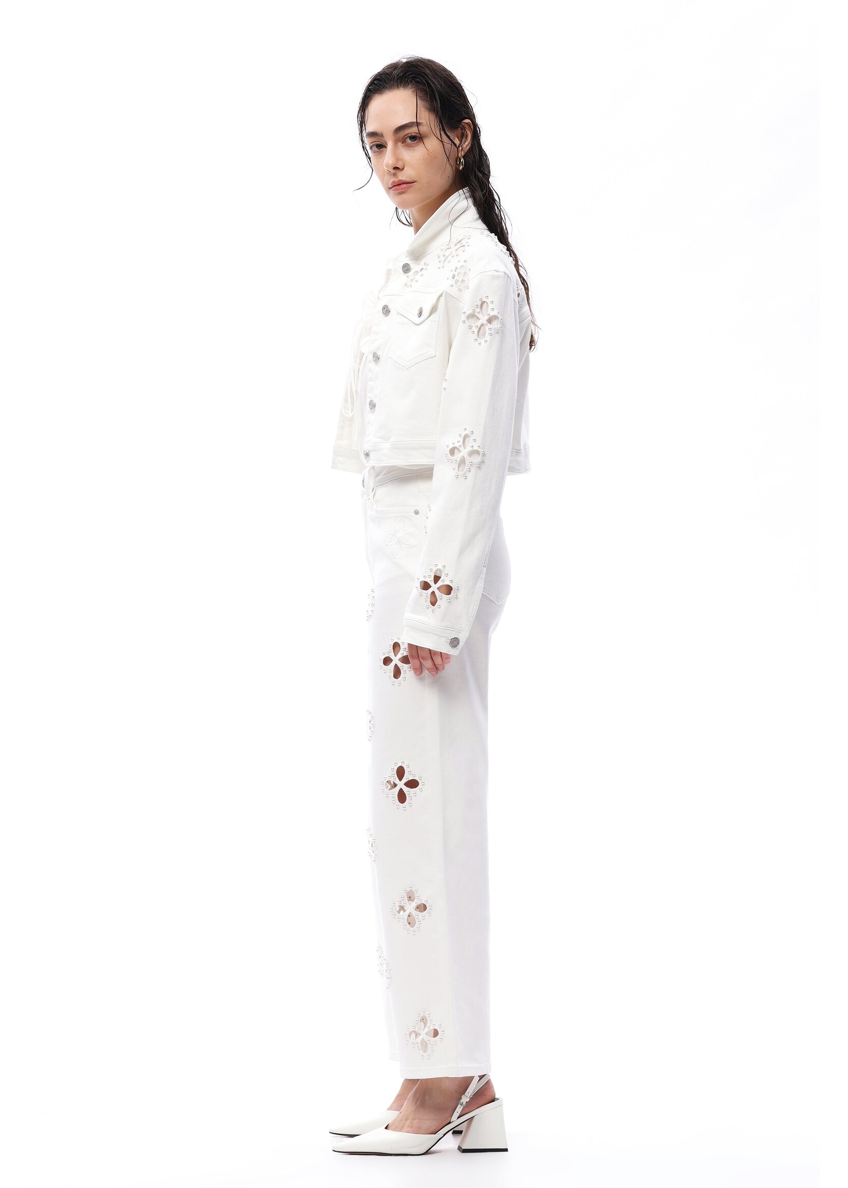 Nancy High Rise Straight Flower Cut Out White