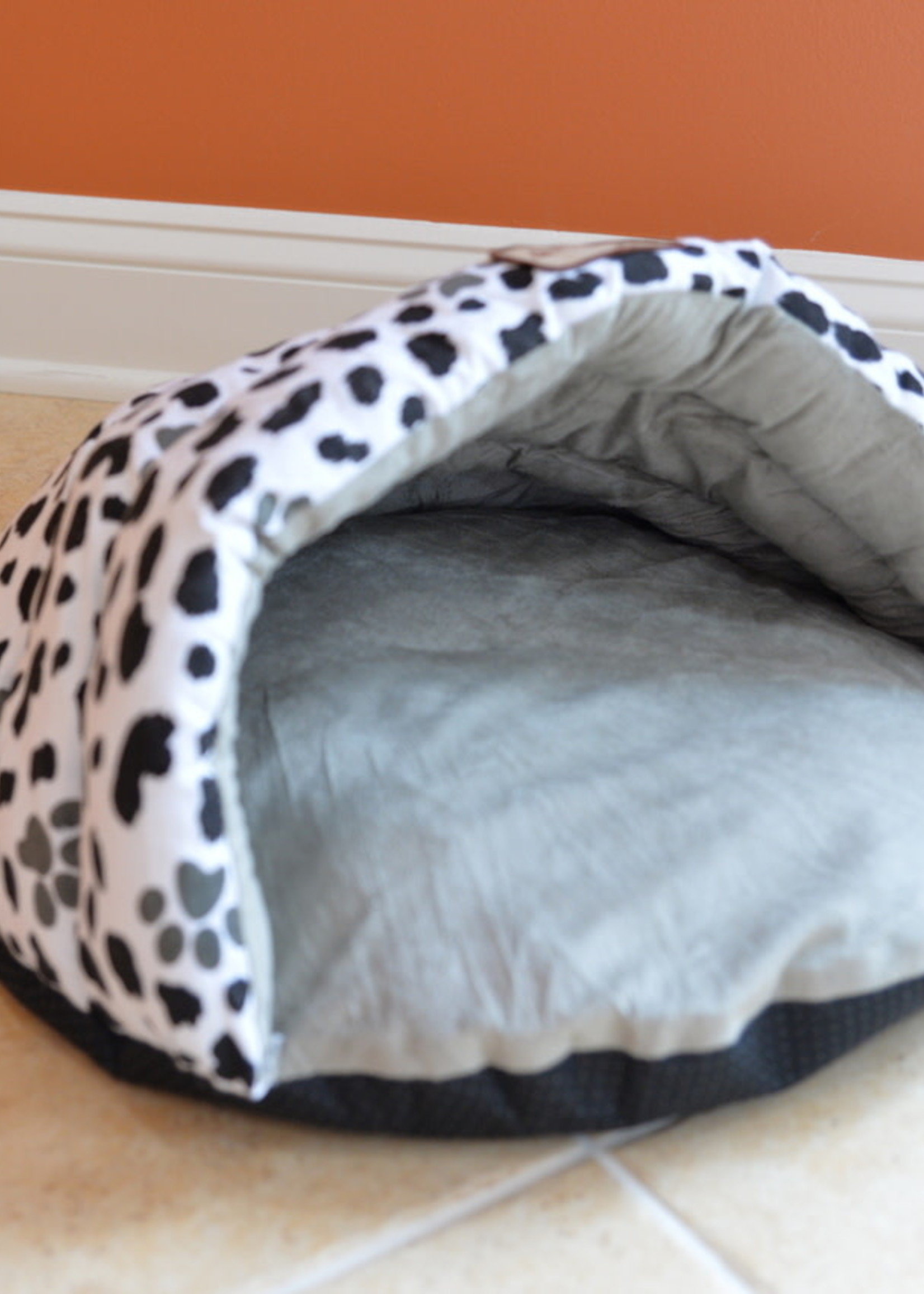 Armarkat Armarkat Slipper Cozy Cave Pet Bed