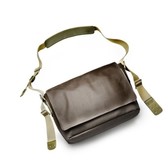 Brooks Brooks Barbican Cotton Canvas Messenger Bag