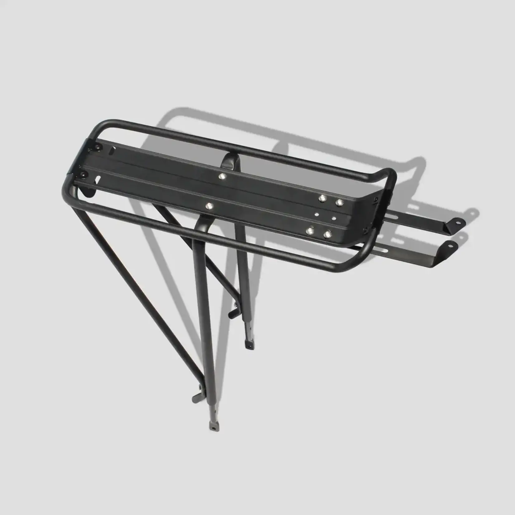 Delta Delta Mega Rack Ultra Universal