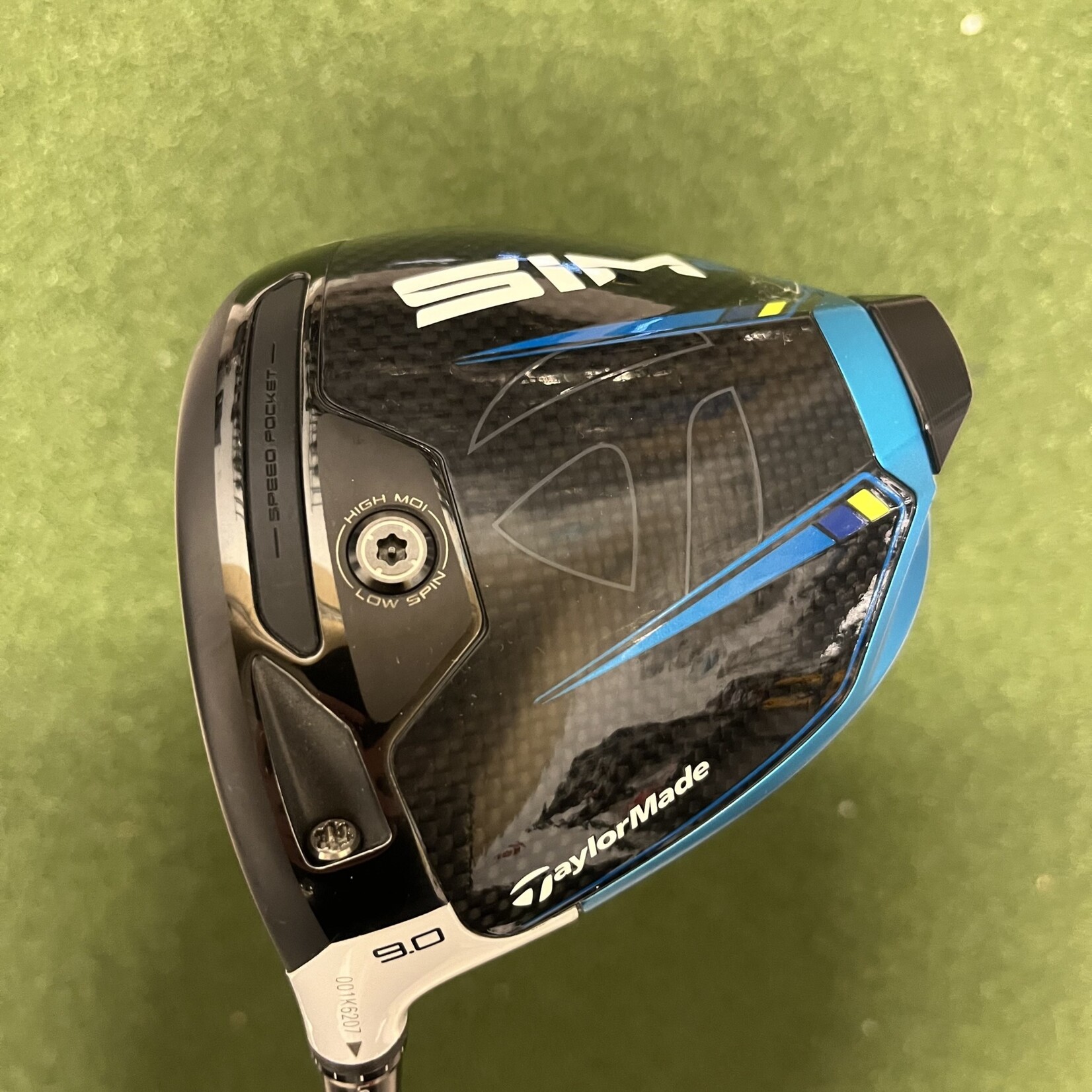 Pre-owned) Taylormade Sim2 9* Driver HZRDUS Smoke 6.5 X-Stiff Flex