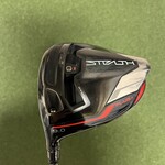 TaylorMade (Pre-owned) Taylormade Stealth Plus+ 9* Driver NV Green 65 Stiff Flex (LH)