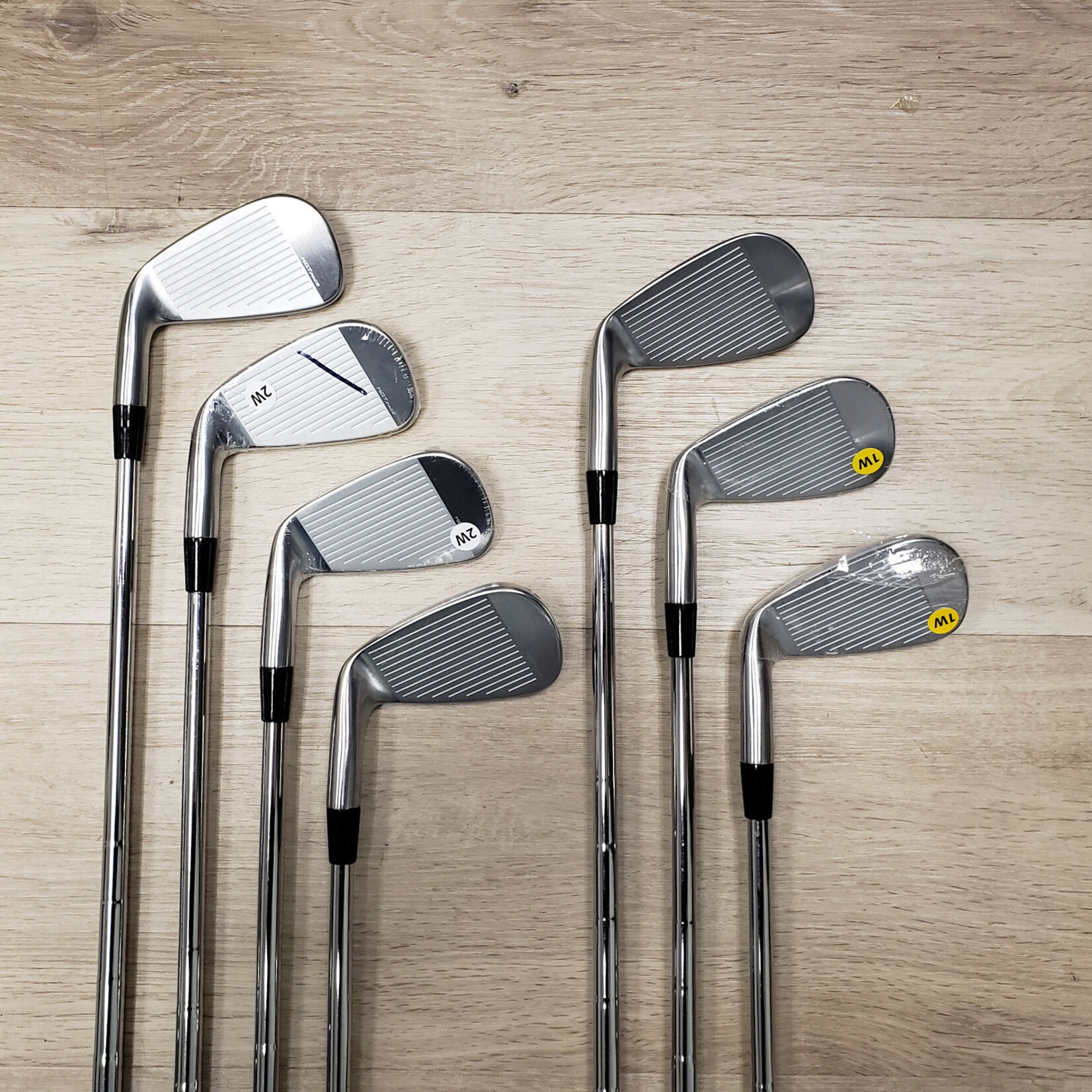 Cobra (Demo) Cobra King Tec X Iron Set 5-PW, GW KBS 110 Regular Flex (RH)