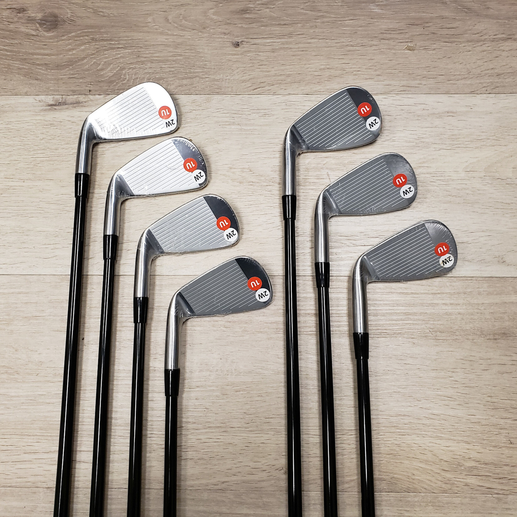 Cobra (Demo) Cobra King Tec Iron Set 4-PW MMT 105 Stiff Flex (RH)